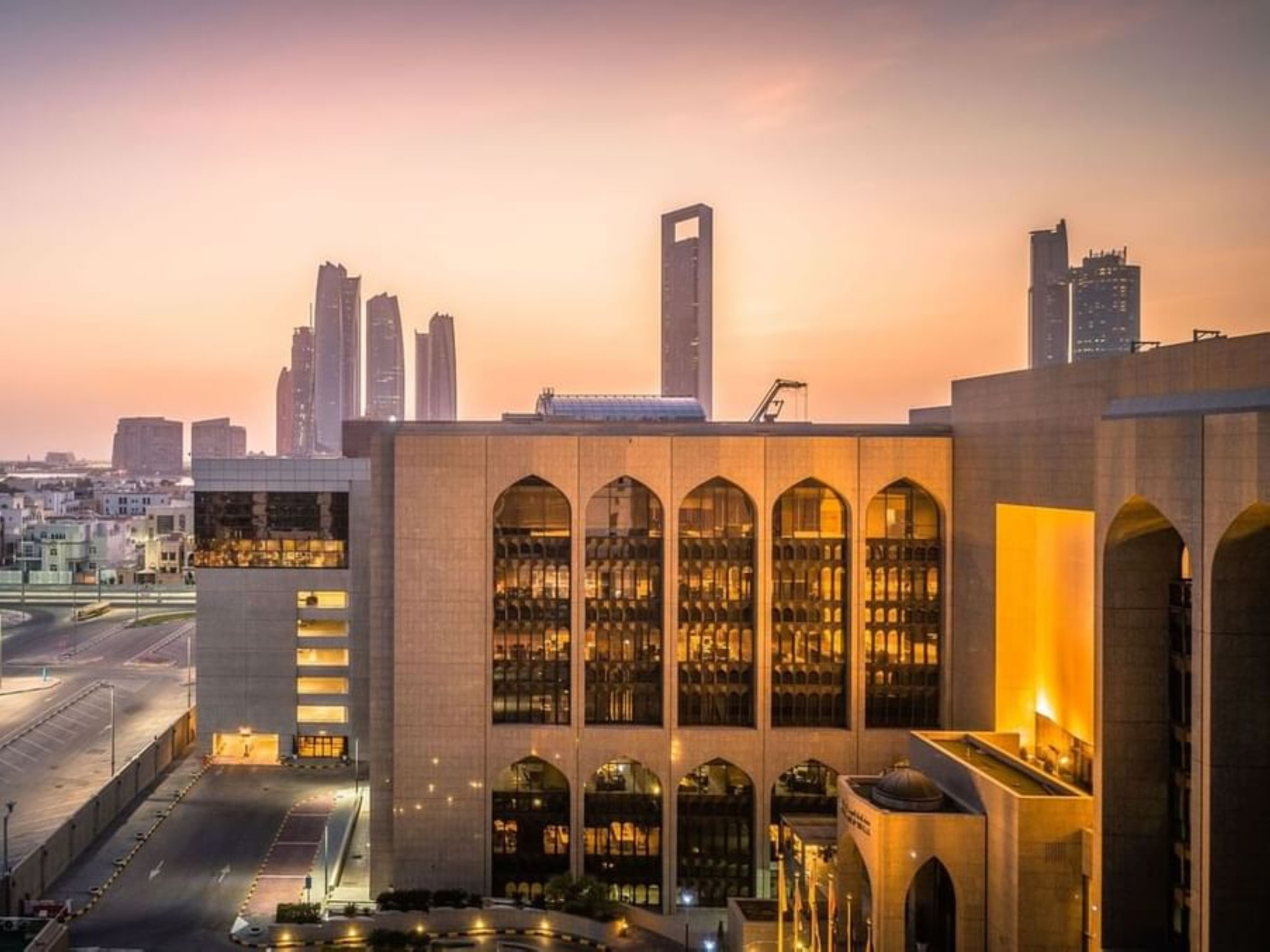 UAE Central Bank revokes licence of Al Khazna Insurance Company