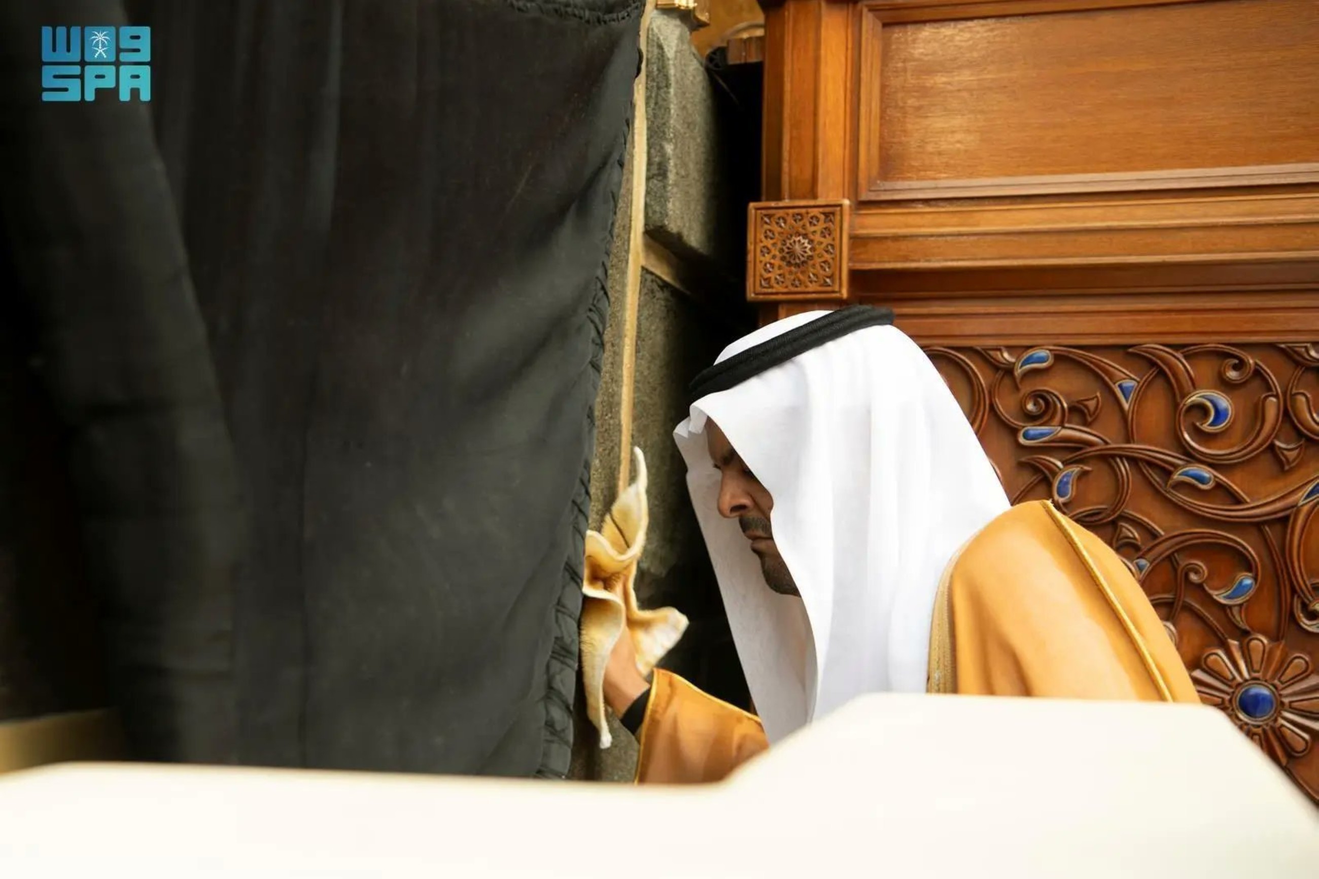 VIDEO: Holy Kaaba washed with Zamzam and rose water in sacred ceremony