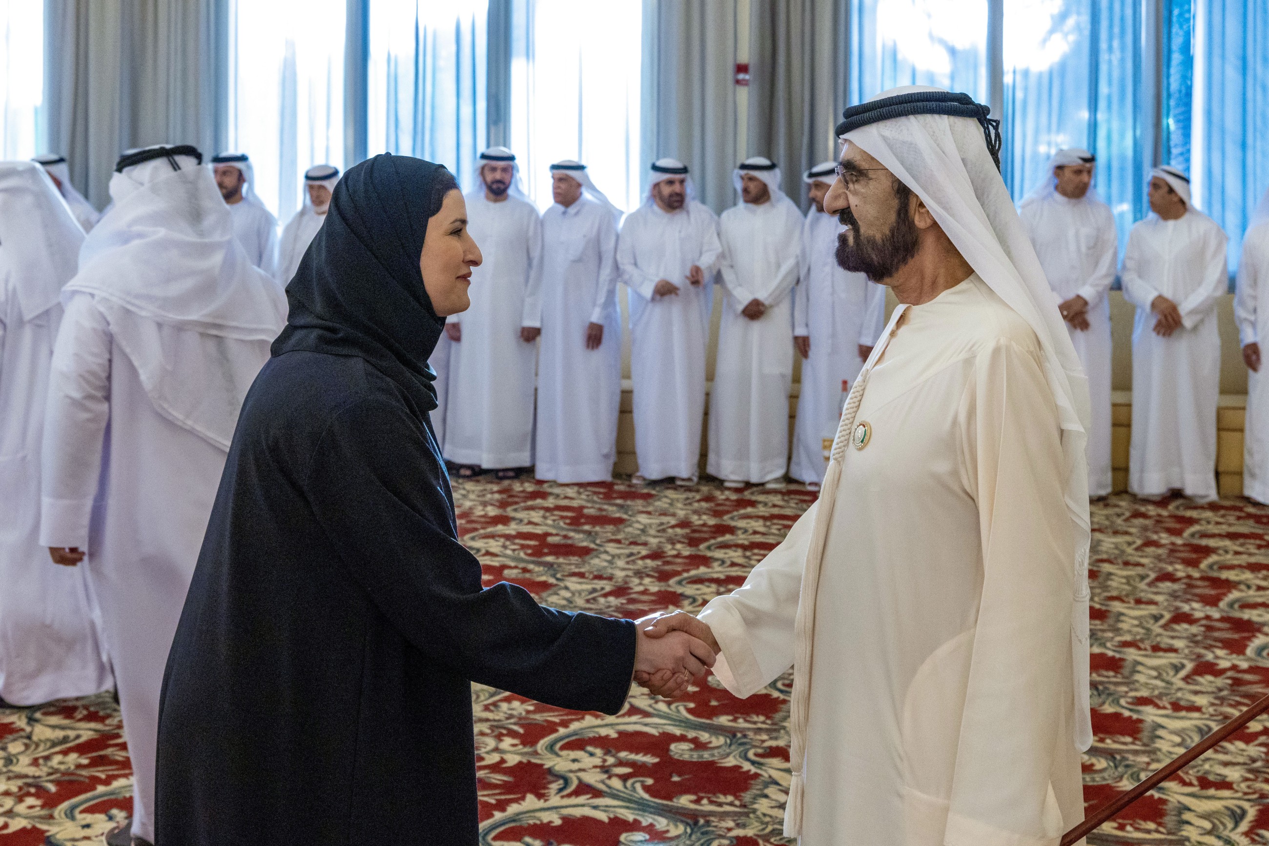 Sheikh Mohammed meets prominent citizens, business leaders, investors, officials