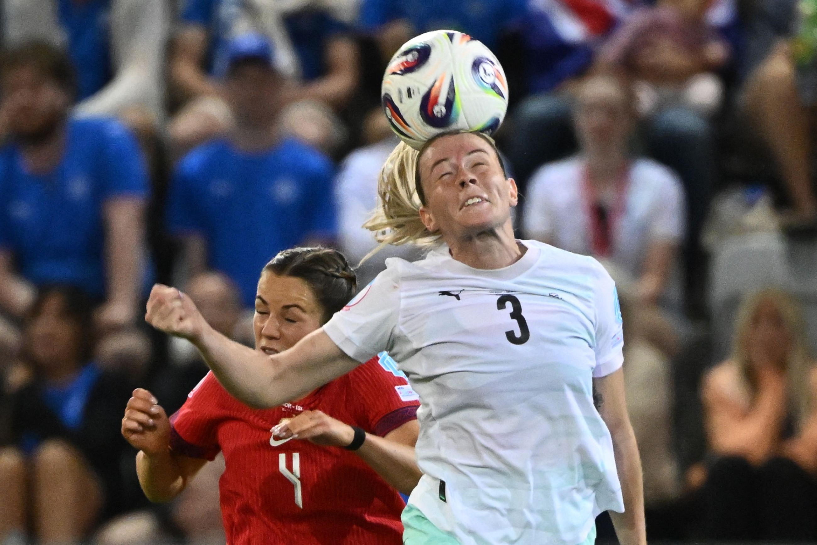 Switzerland, Norway book Euro quarter-final berths