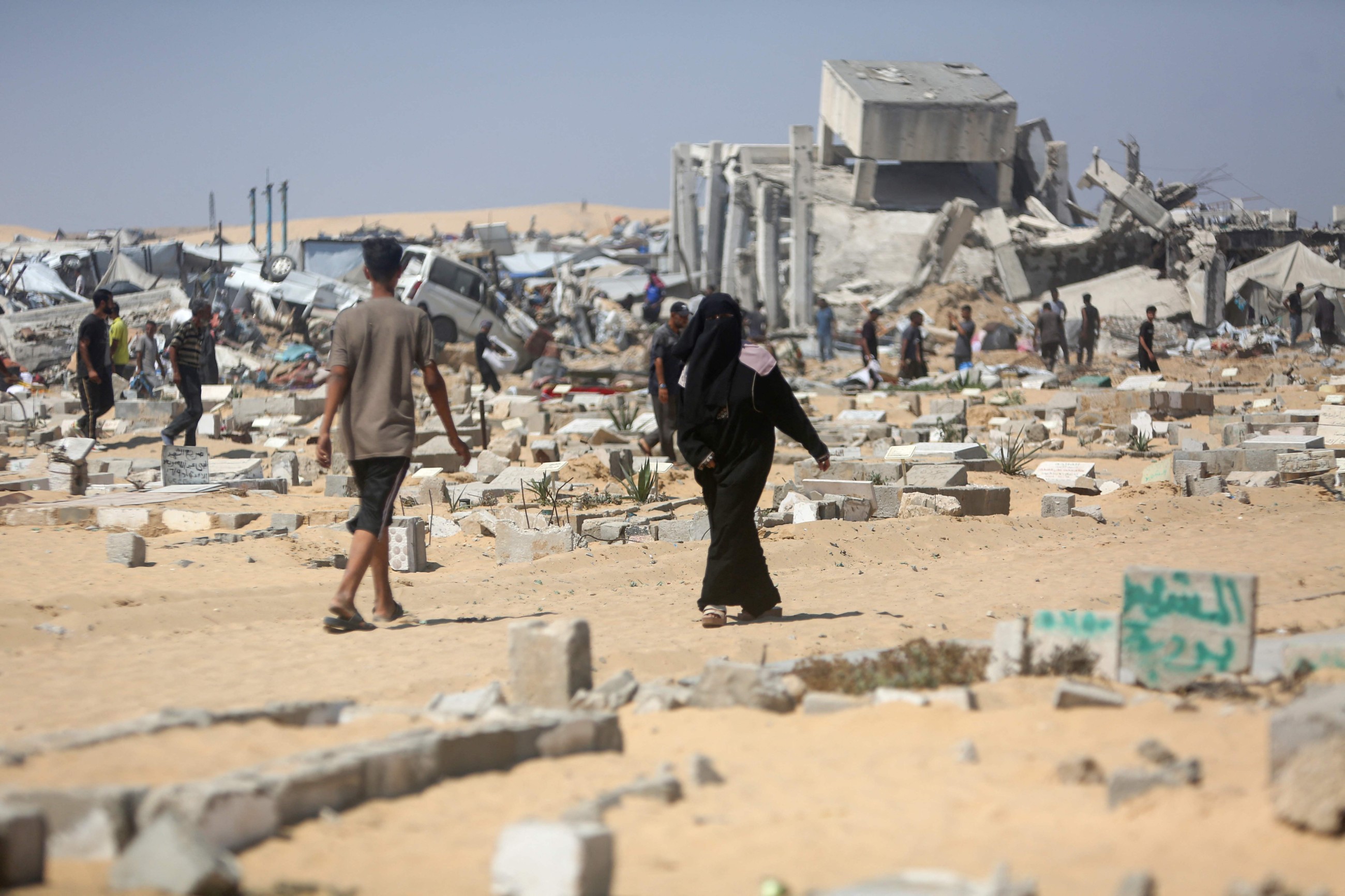 Gaza ceasefire talks held up by Israel withdrawal plans: Palestinian sources