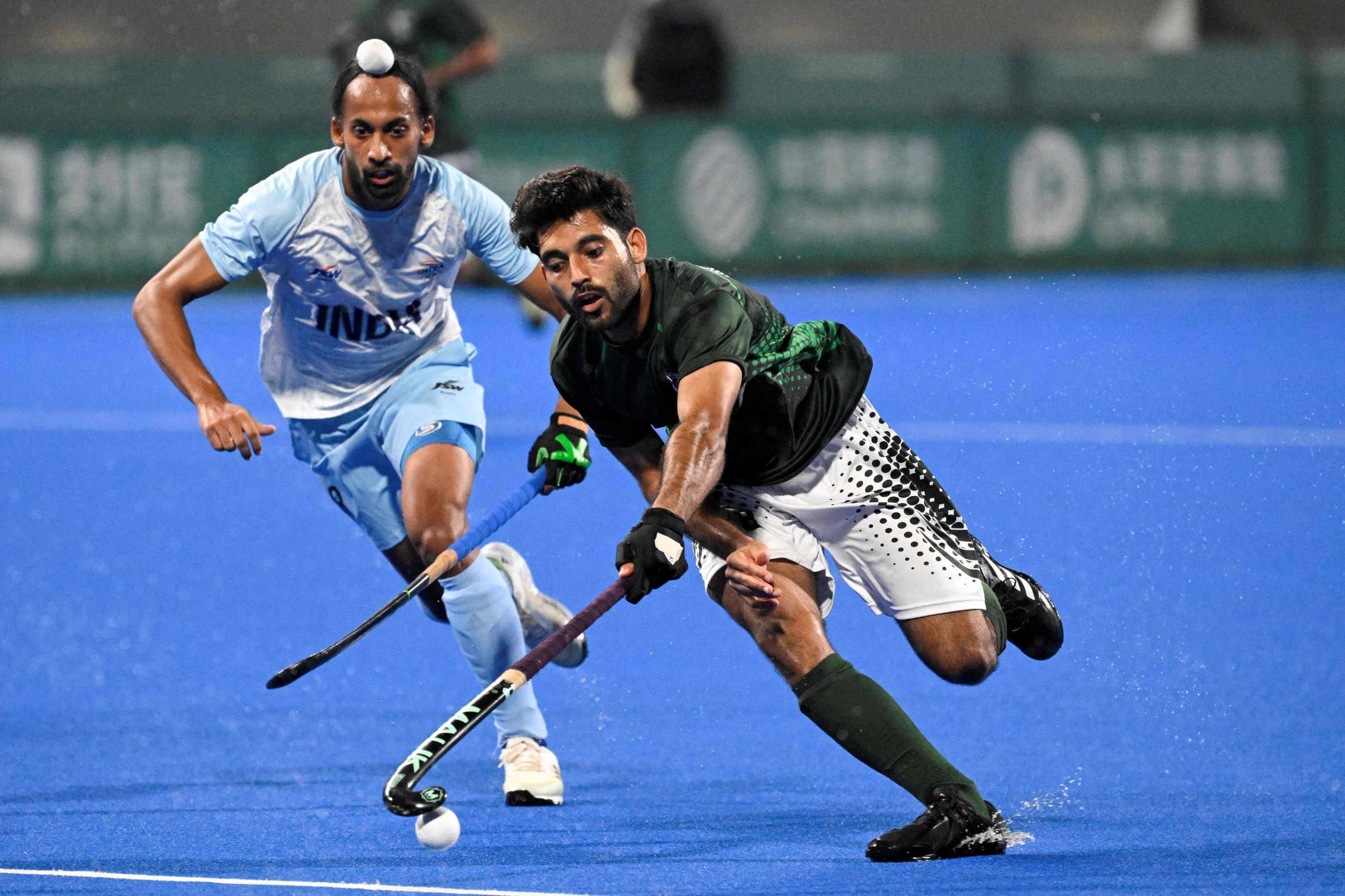 Pakistan won't send hockey teams to India