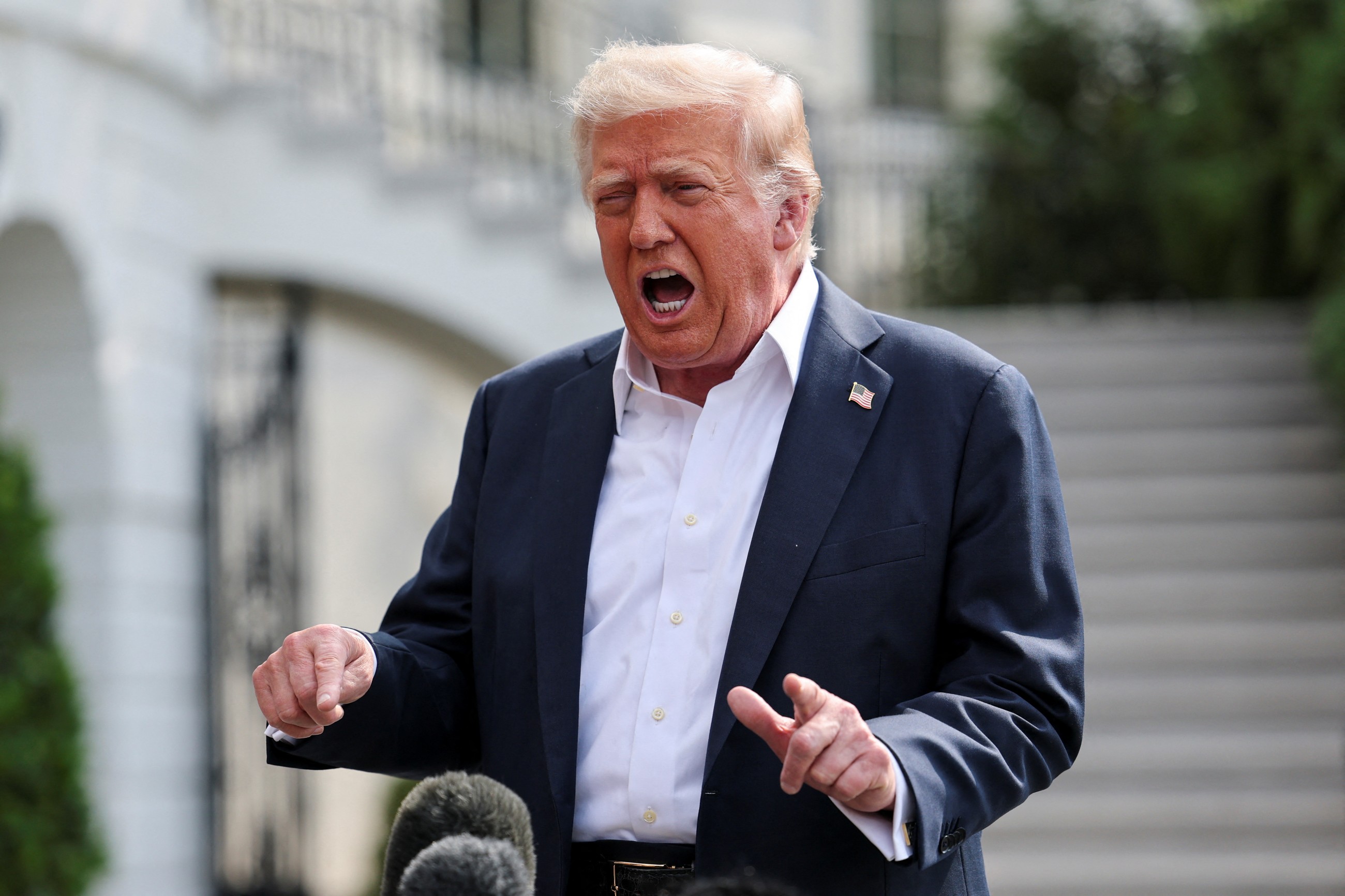 Trump intensifies trade war with threat of 30% tariffs on EU, Mexico