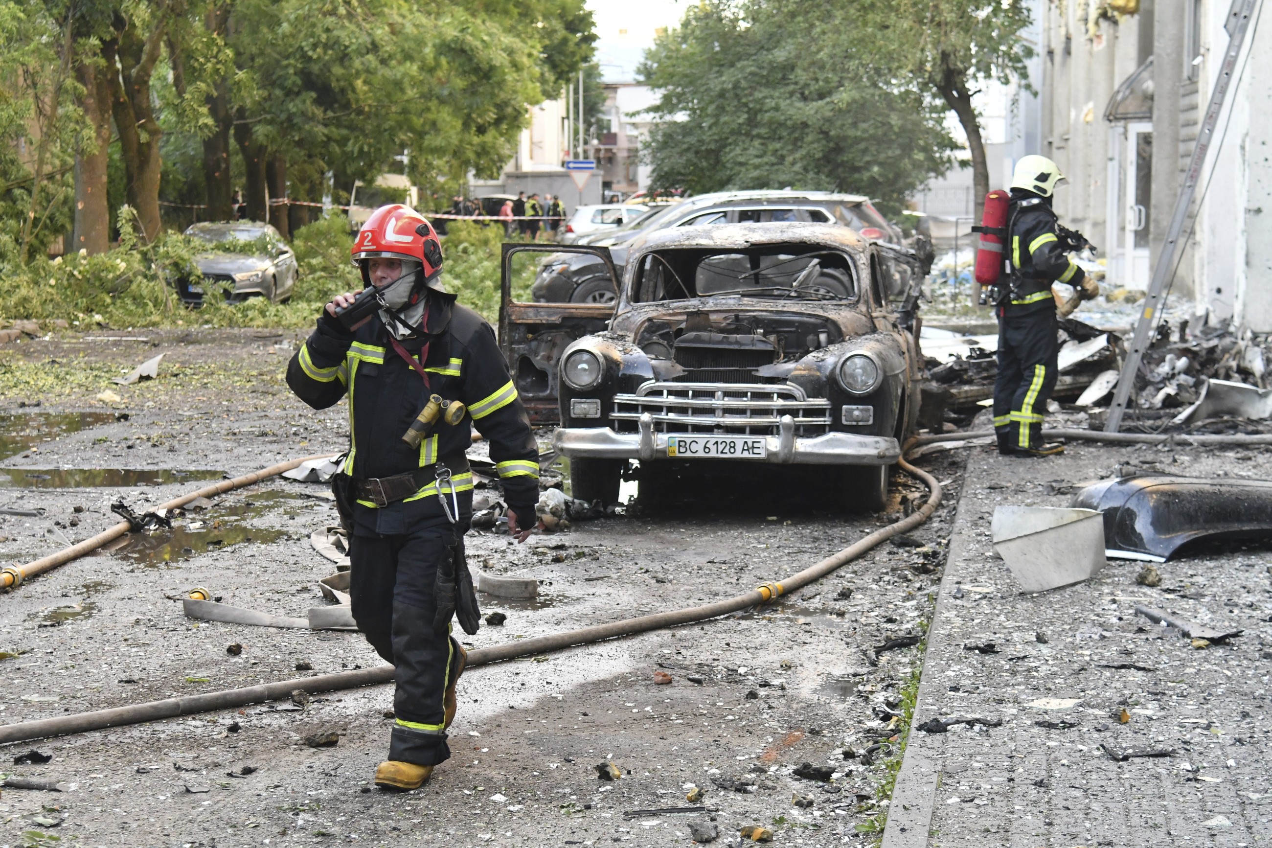 6 killed in Russian drone, missile attacks on Ukraine