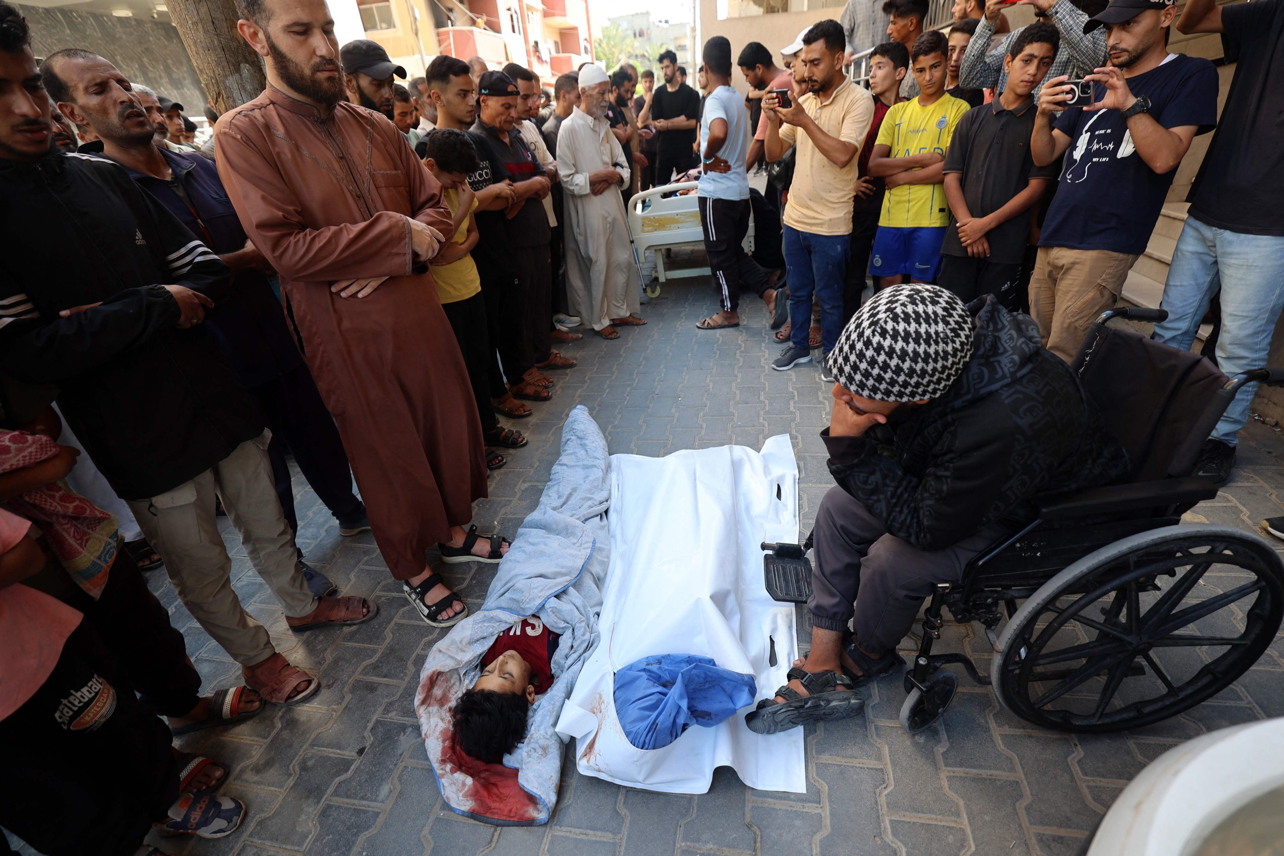Israeli strikes kill 43 more Gazans as truce talks deadlocked