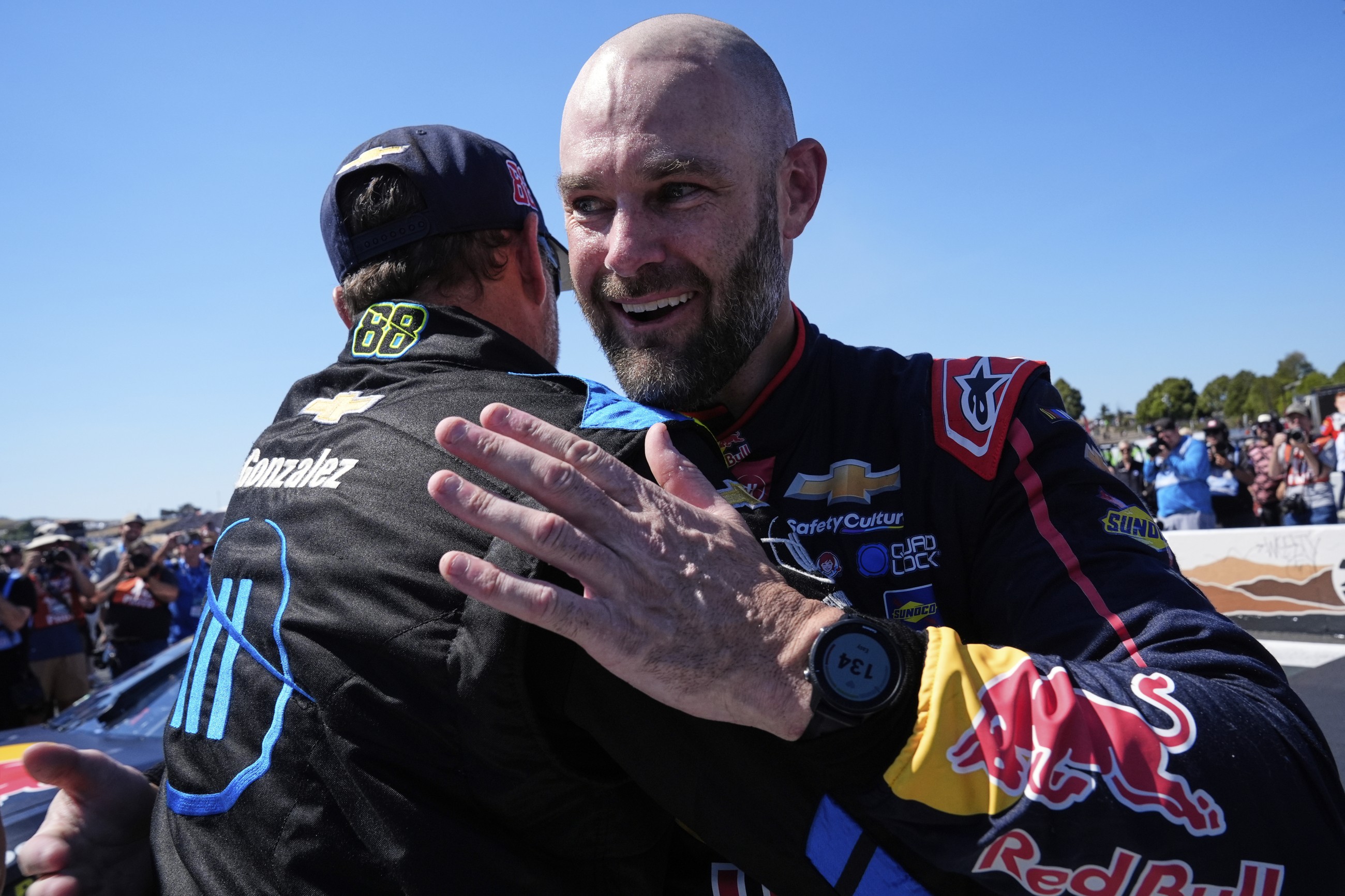 Shane van Gisbergen tames Sonoma course for triumph