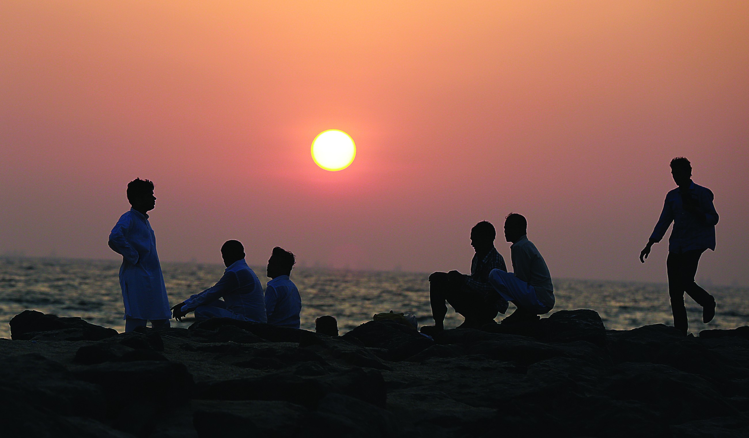 Sharjah records highest temperature at 50.2°C in Al Dhaid, residents urged to hydrate regularly