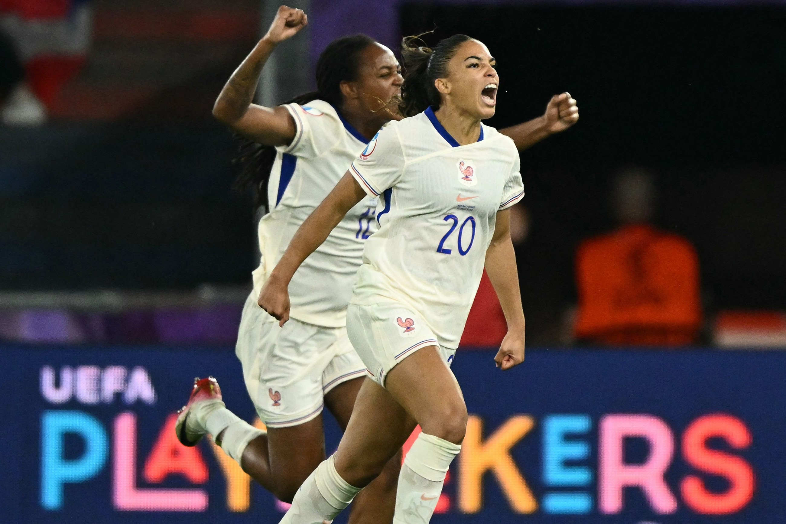 Cascarino shines in France’s big win to eliminate Netherlands, top tough group