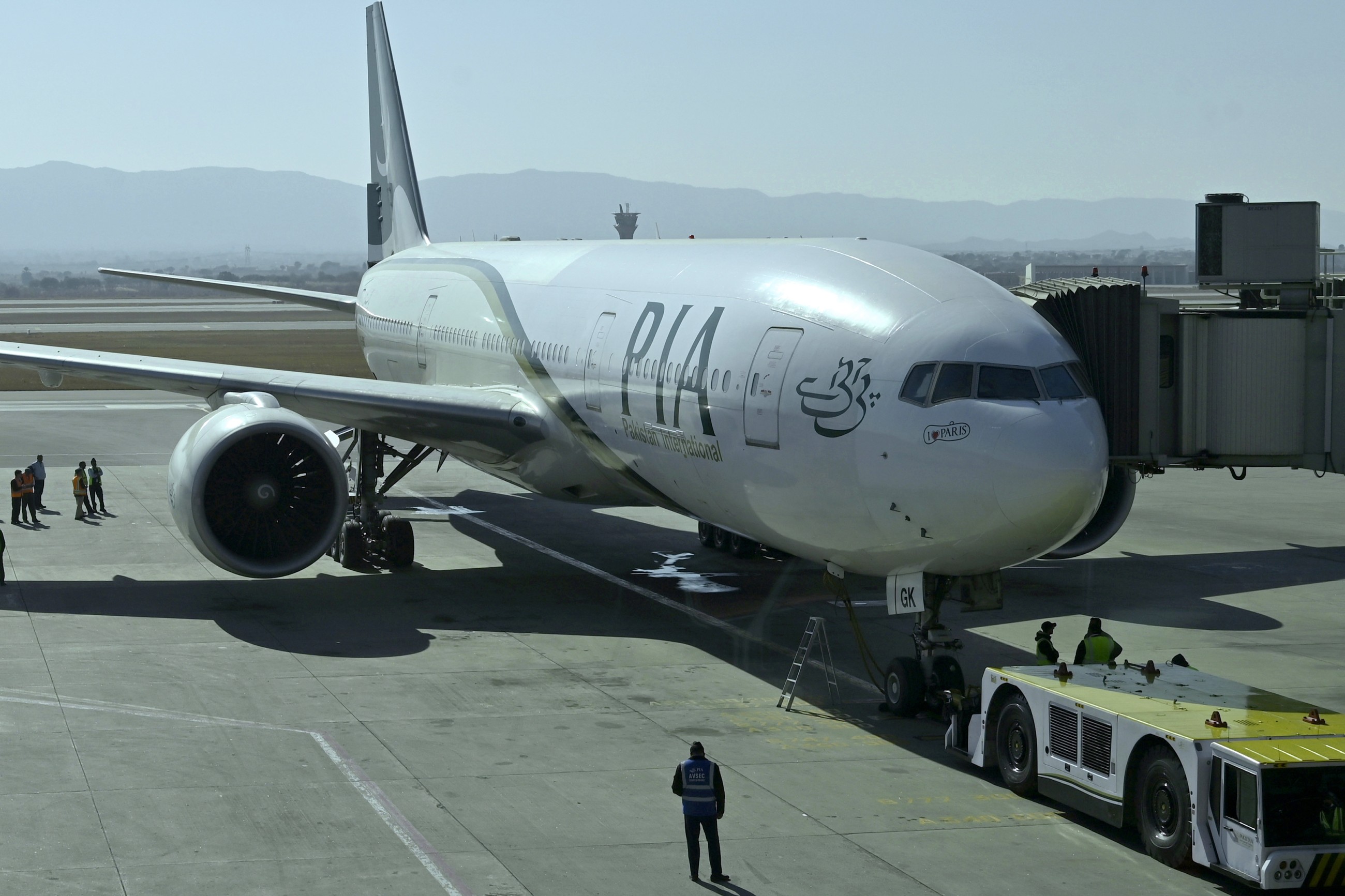 Britain lifts ban on Pakistani airlines following safety improvements
