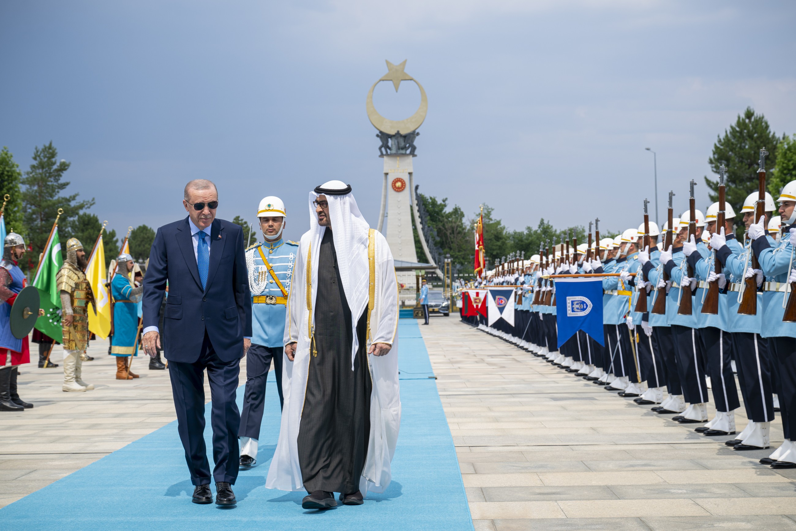 UAE, Turkish Presidents affirm commitment to strengthening bilateral ties