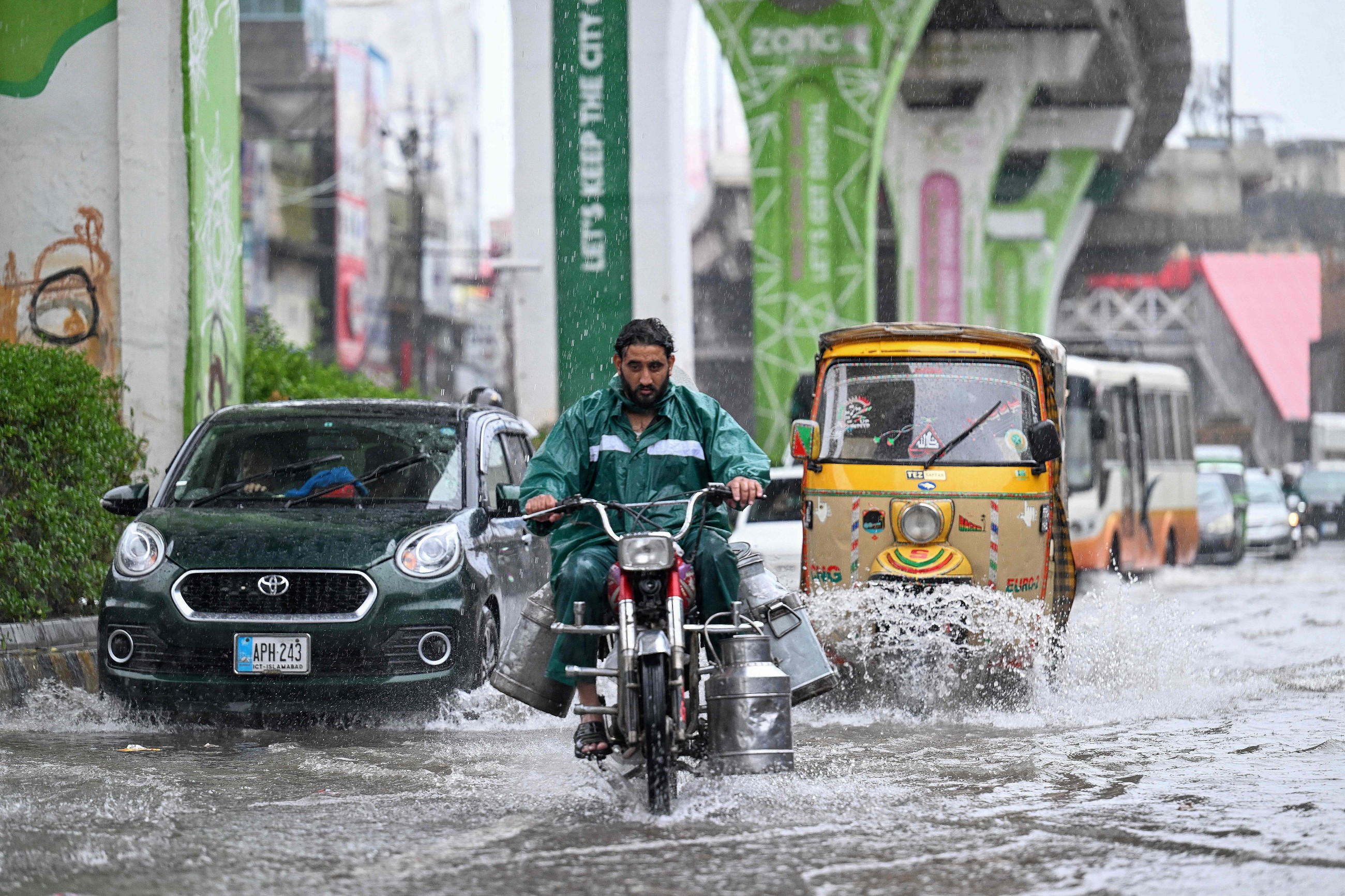 54 killed in 24-hours of heavy monsoon rain in Pakistan