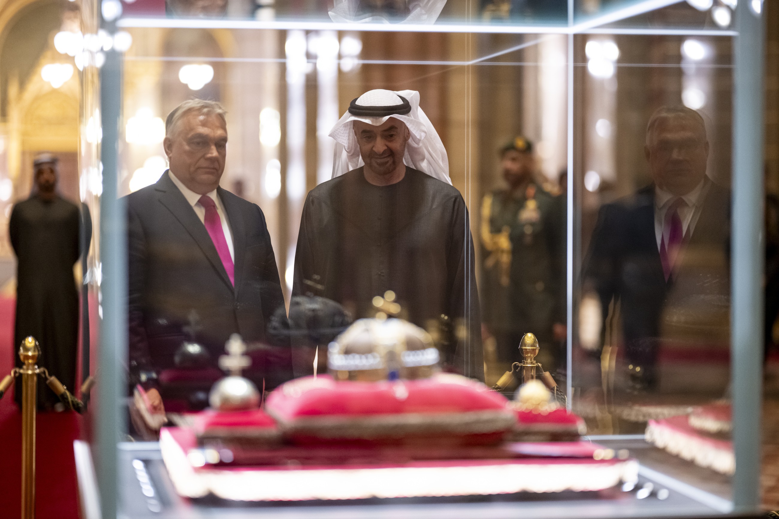 UAE President Sheikh Mohamed receives red carpet reception in Hungary