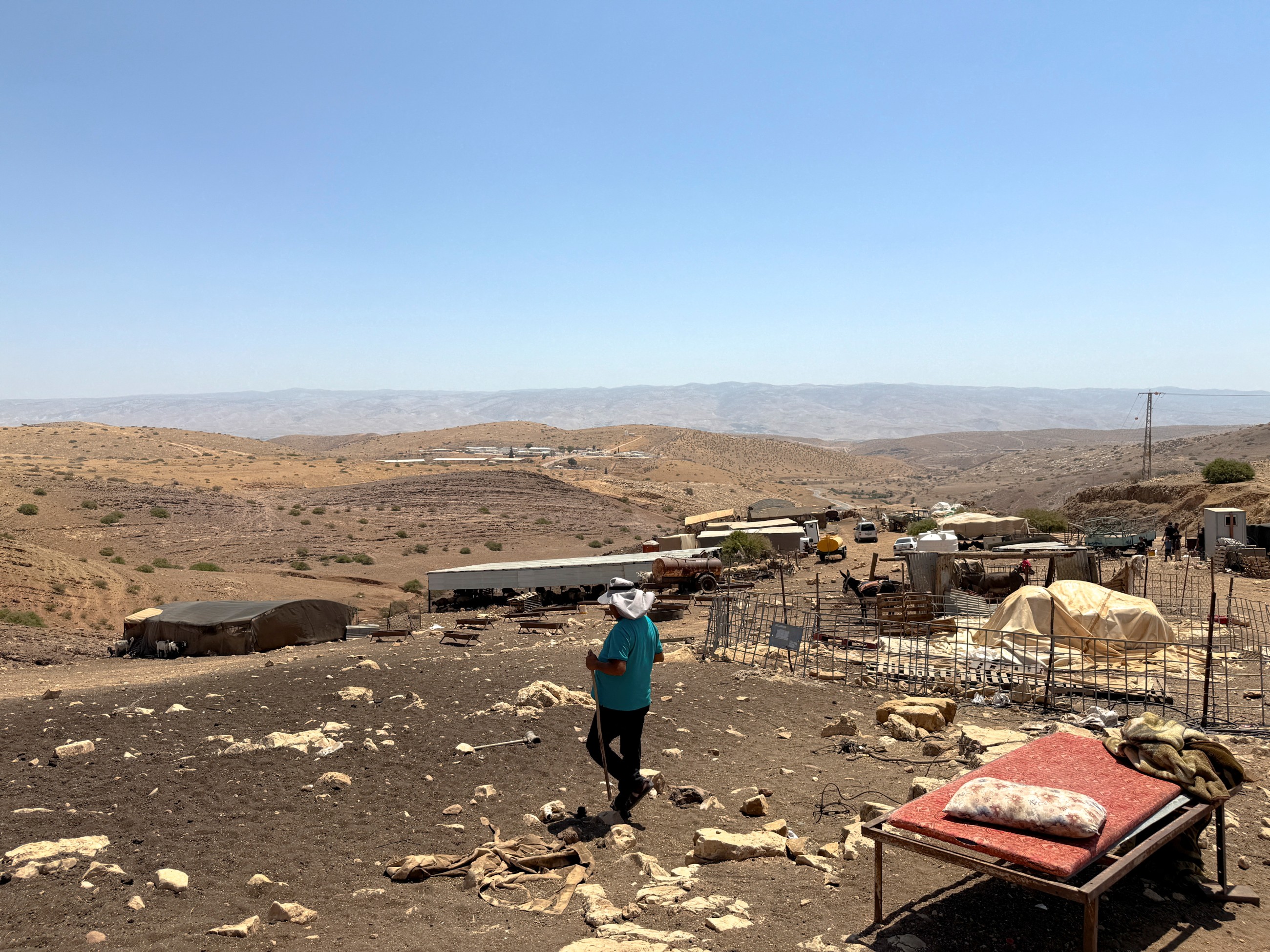 Israeli settlers accused of killing 117 sheep in West Bank attack