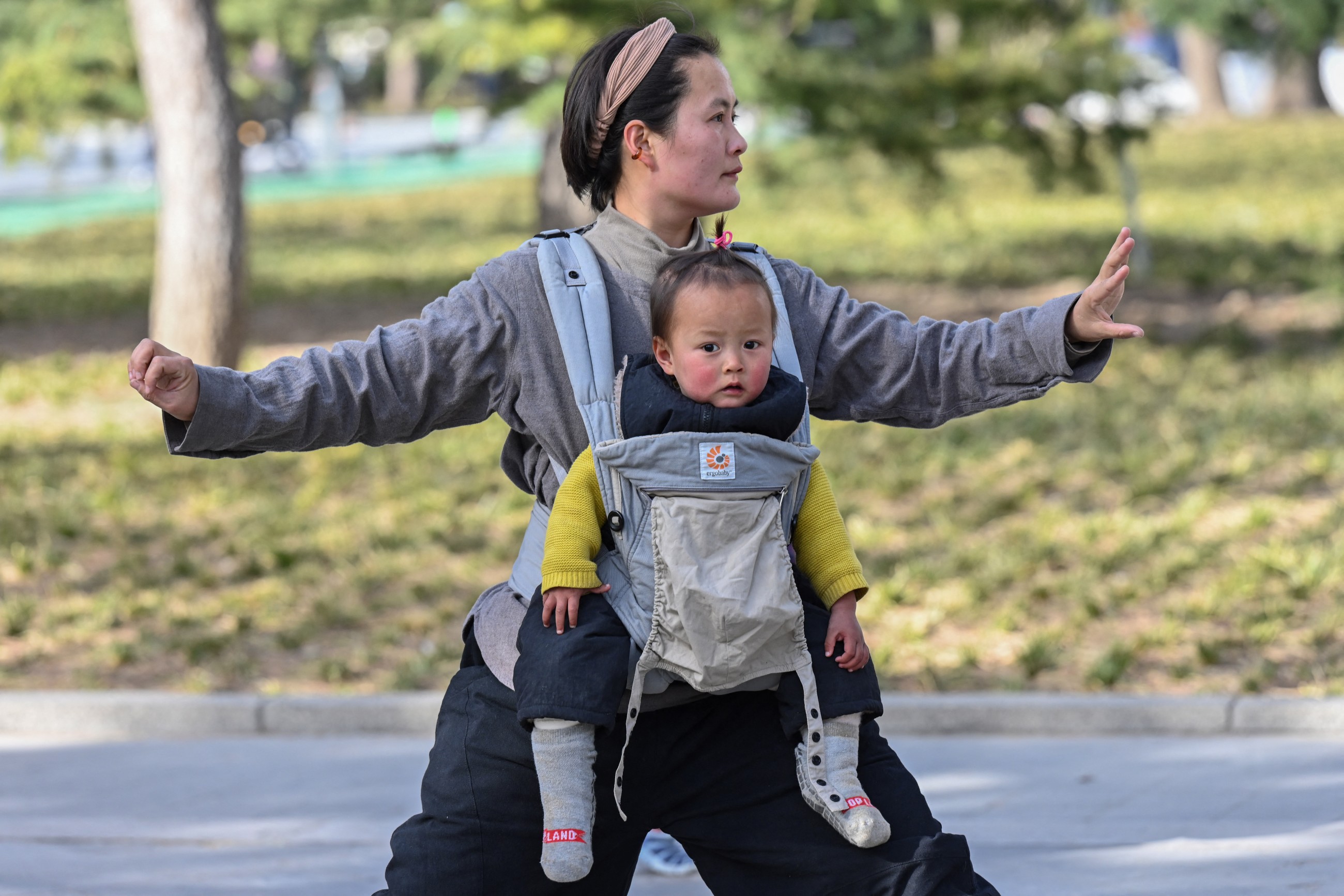 Unable to sleep well? Yoga, tai chi, walking may help