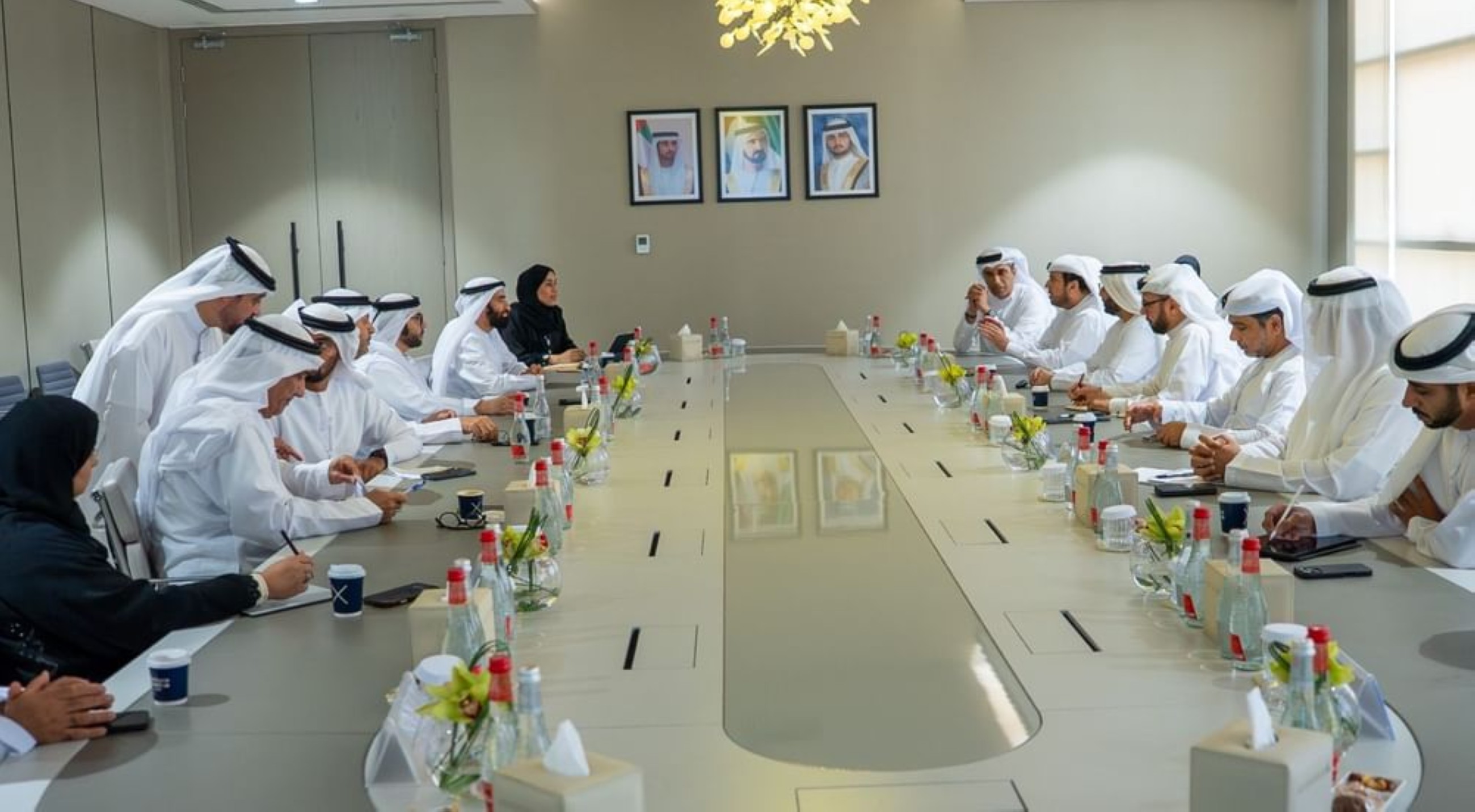 Dubai meeting discusses developing charitable work