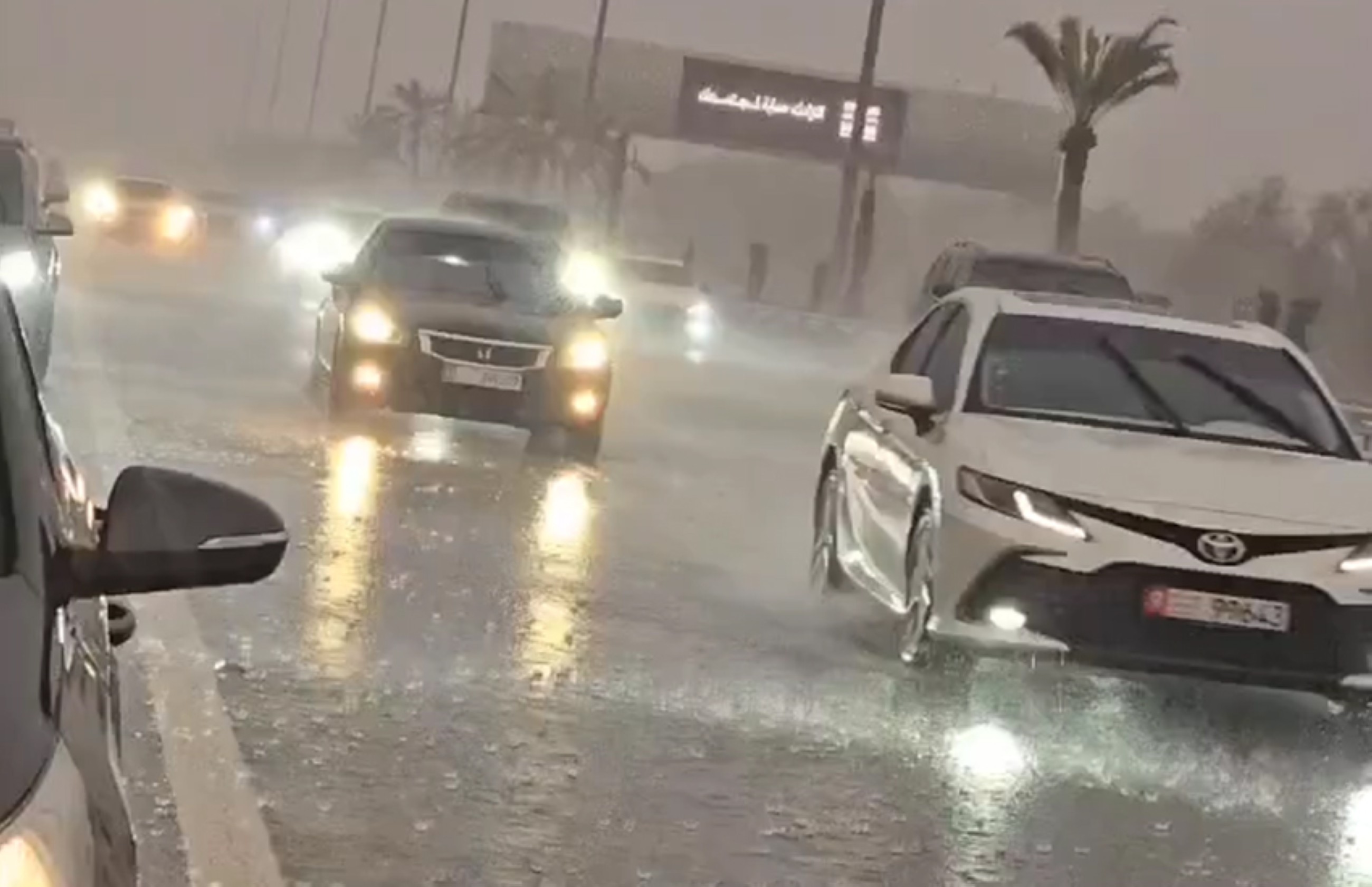 VIDEO: Rain in Abu Dhabi, cloudy weather likely to continue across UAE
