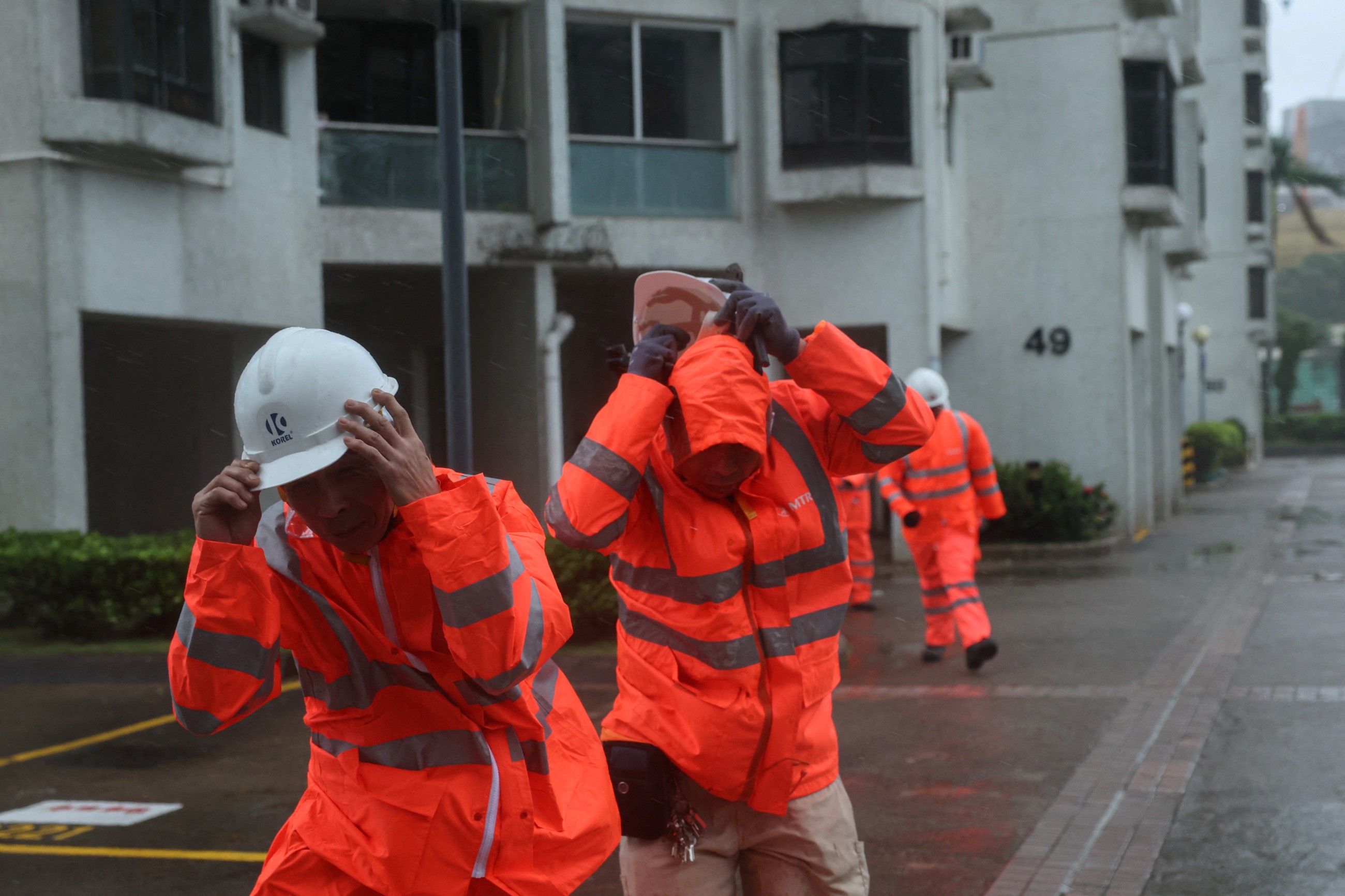 Typhoon Wipha topples trees, causes major flight disruptions in Hong Kong and China