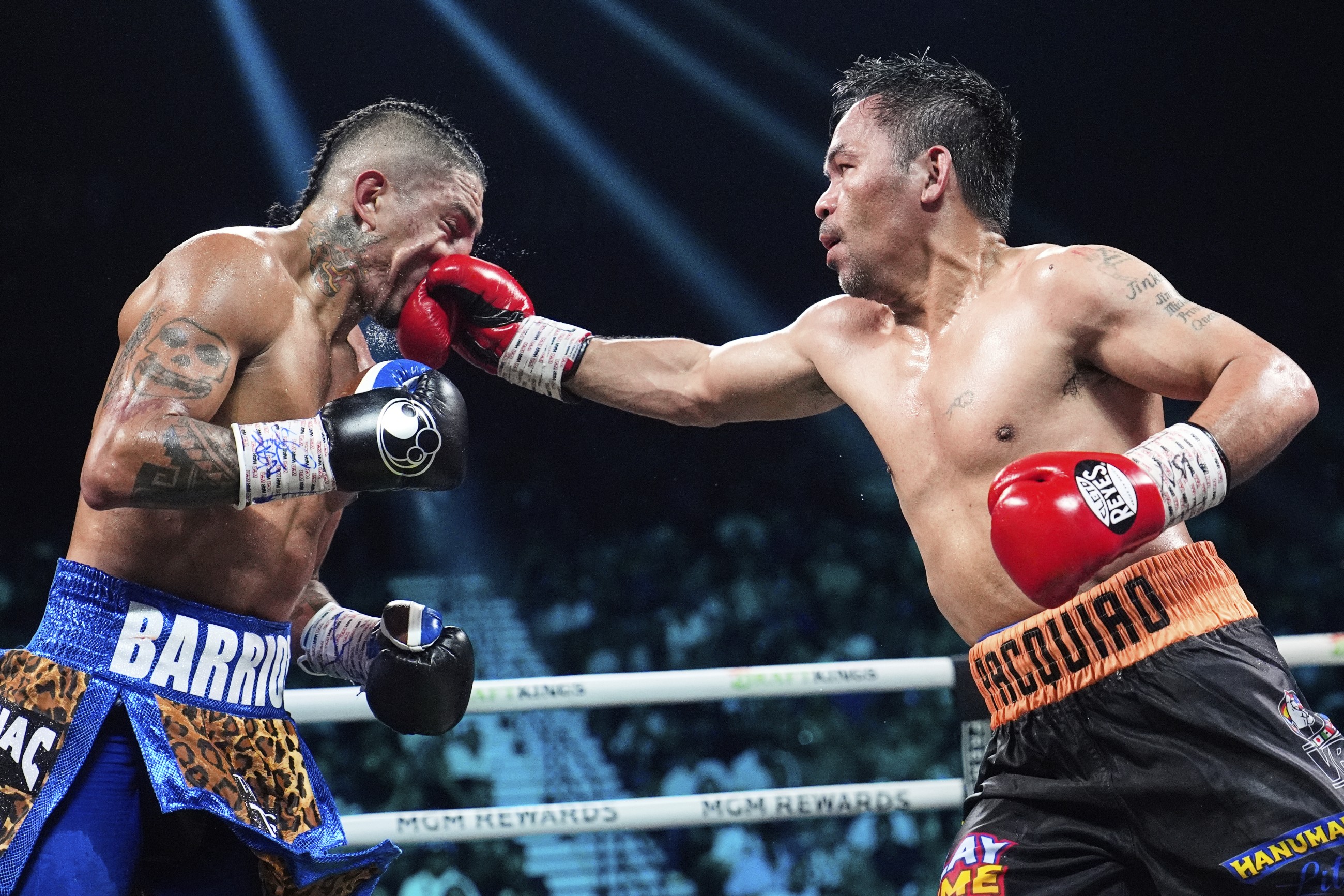 Pacquiao held to draw by Barrios in world title return