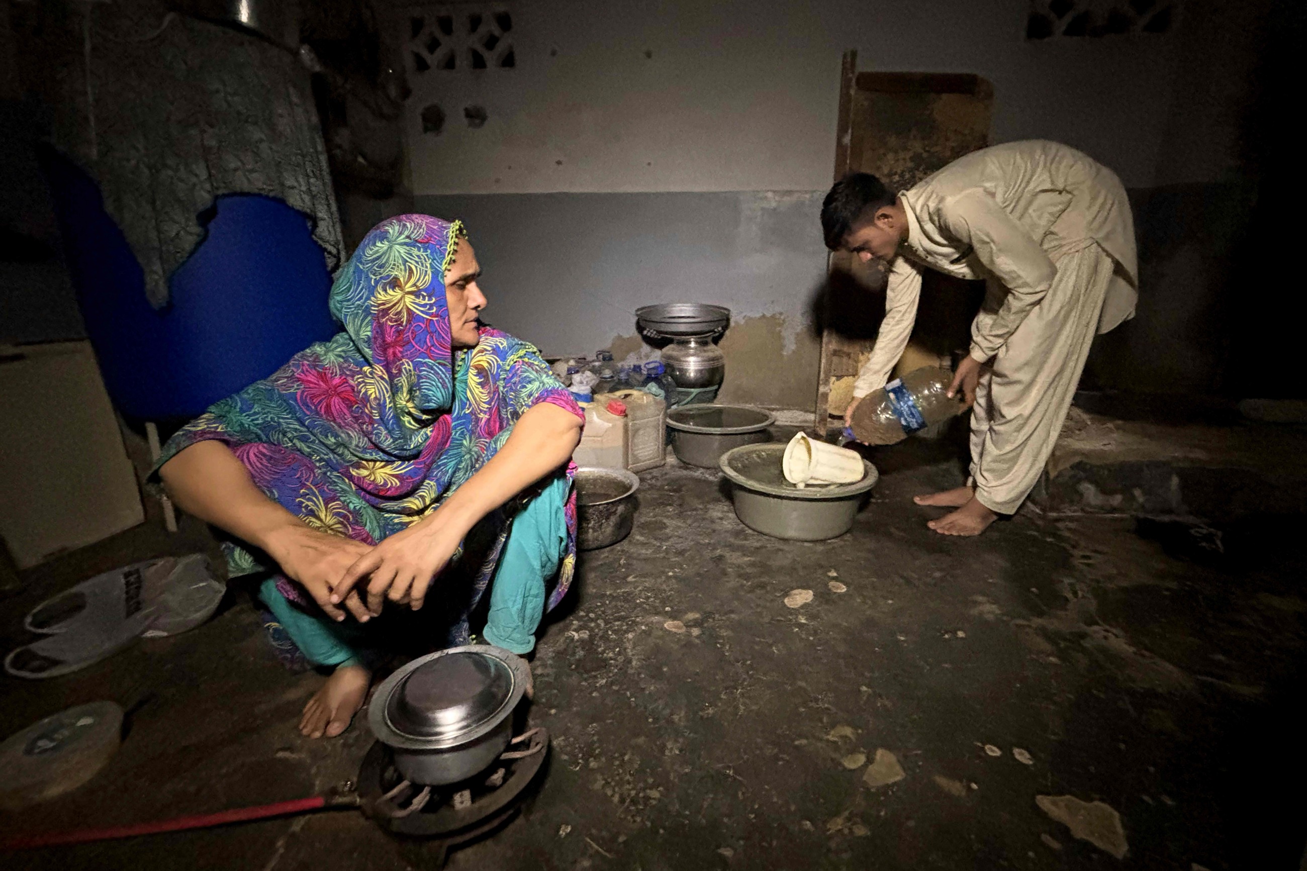 Unicef's campaigns in Pakistan warn of child labour, forced marriage over lack of ID papers
