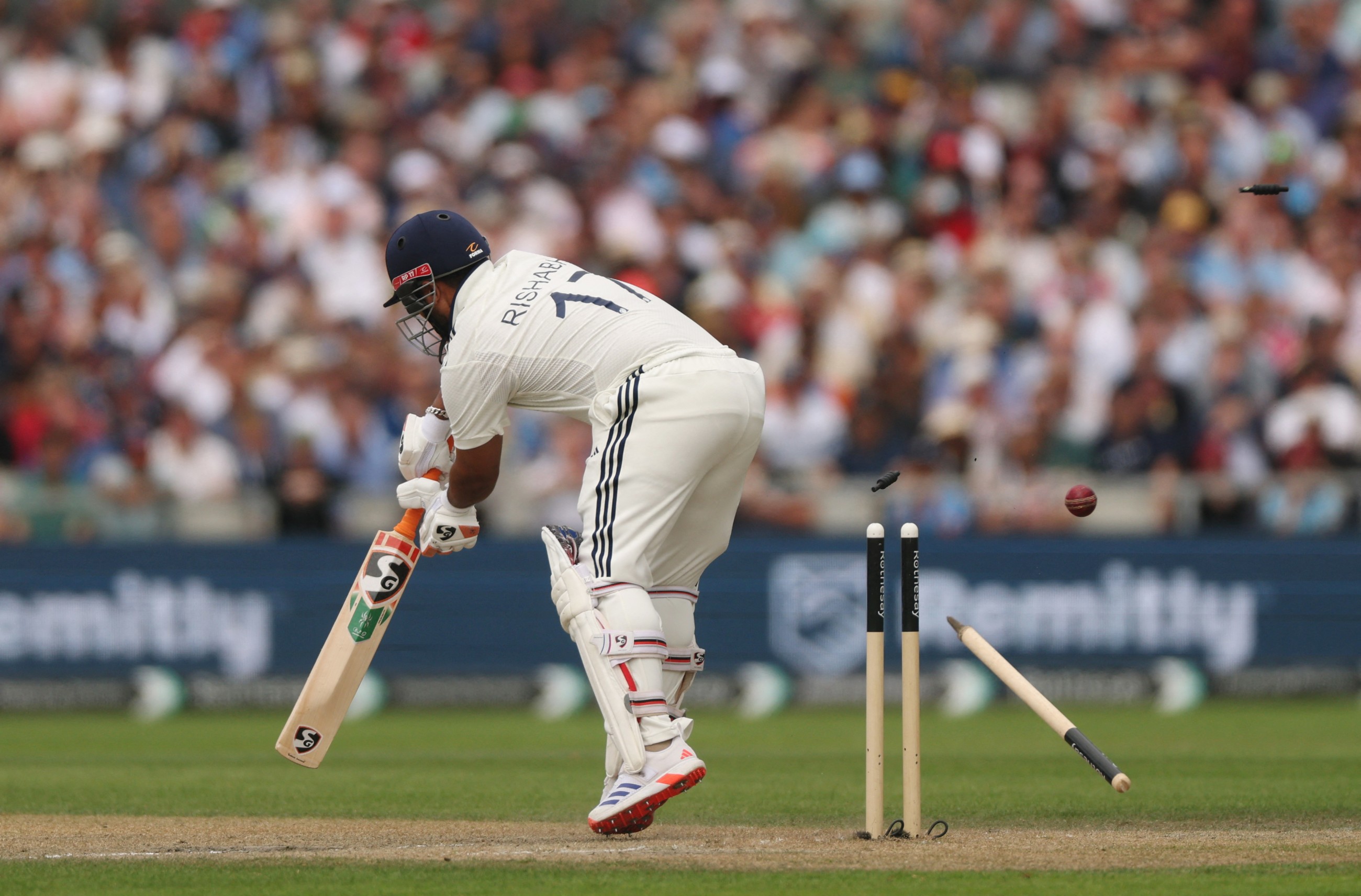Gutsy Pant half century steers India to 358 all out in Manchester