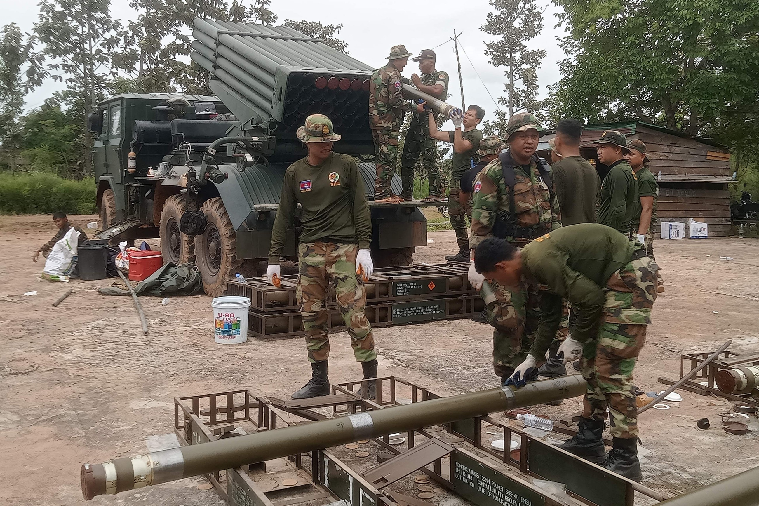 Thai fighter jet bombs Cambodian targets as border battle escalates