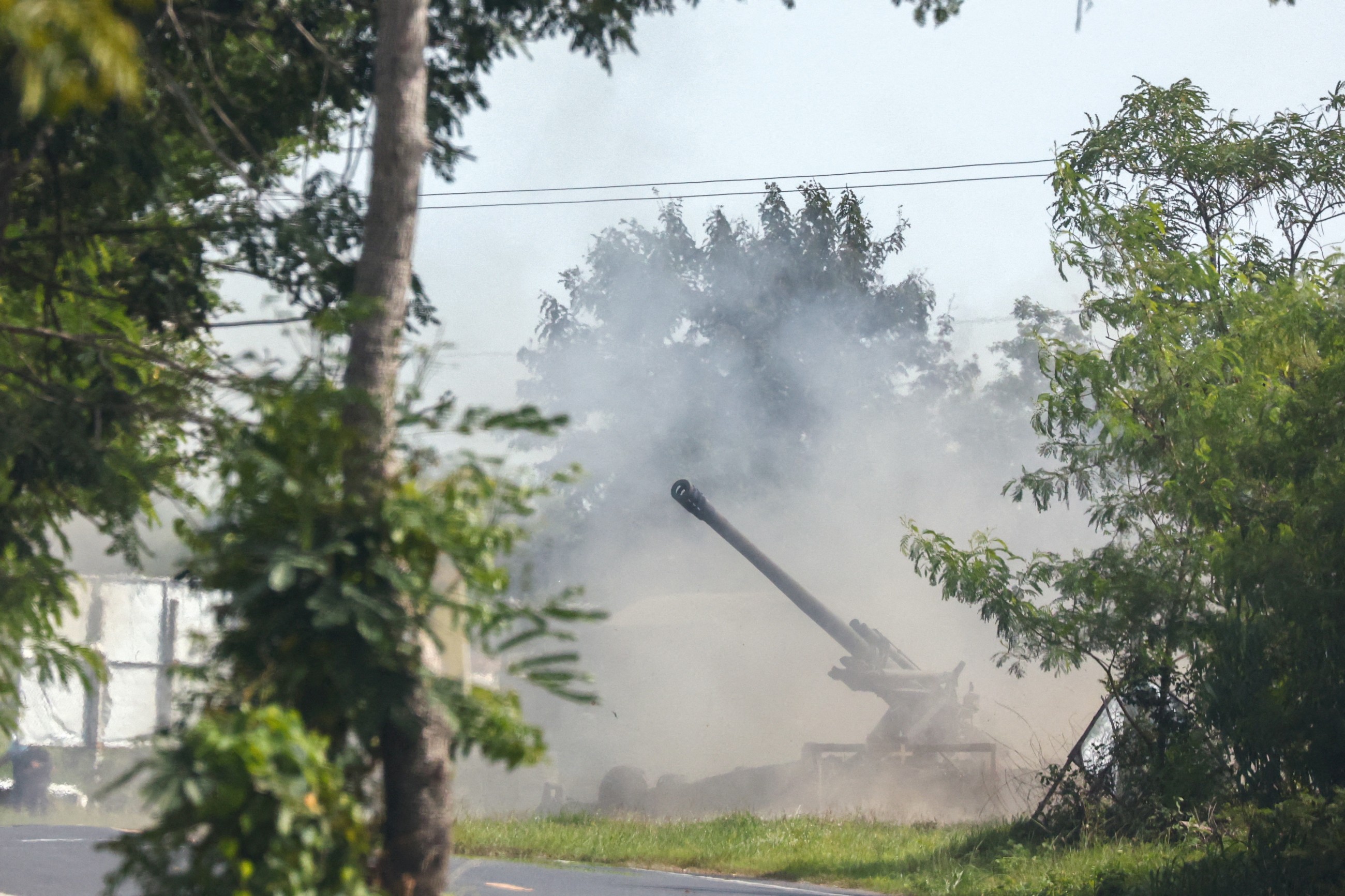At least 16 killed as Thailand, Cambodia exchange heavy artillery fire