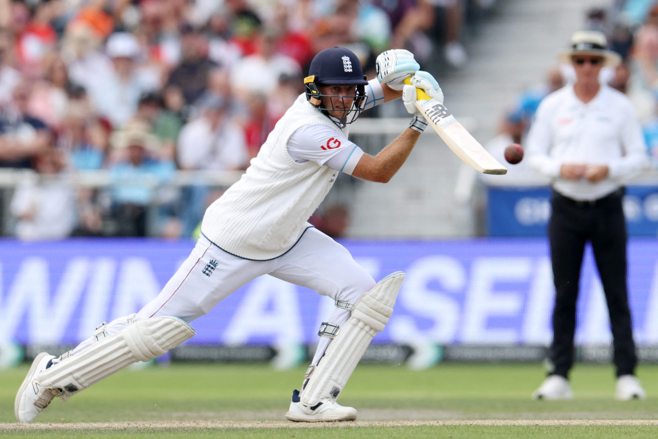 Joe Root becomes the 3rd highest scorer in Test cricket as England take control against India