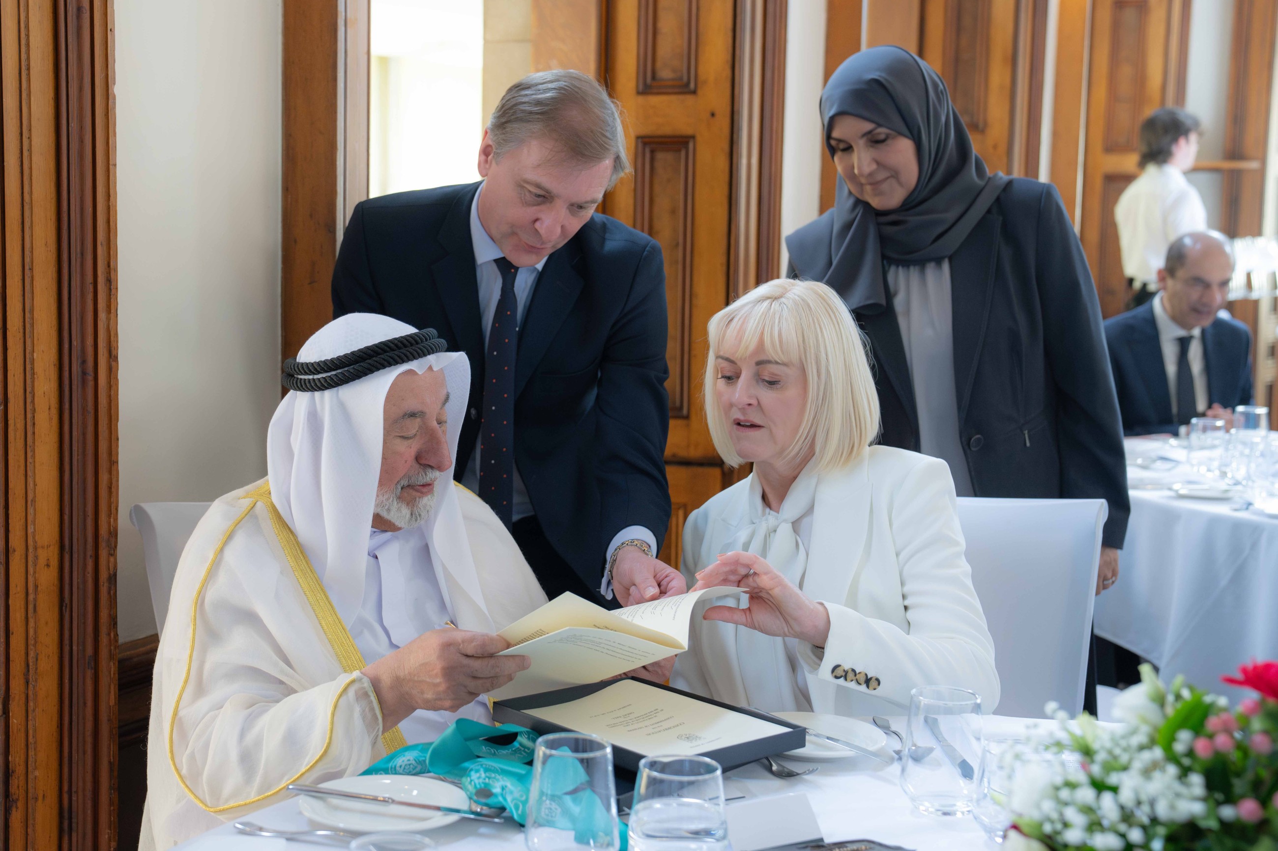 Sharjah Ruler Sheikh Sultan receives Exeter Medal, unveils Al Qasimi Building
