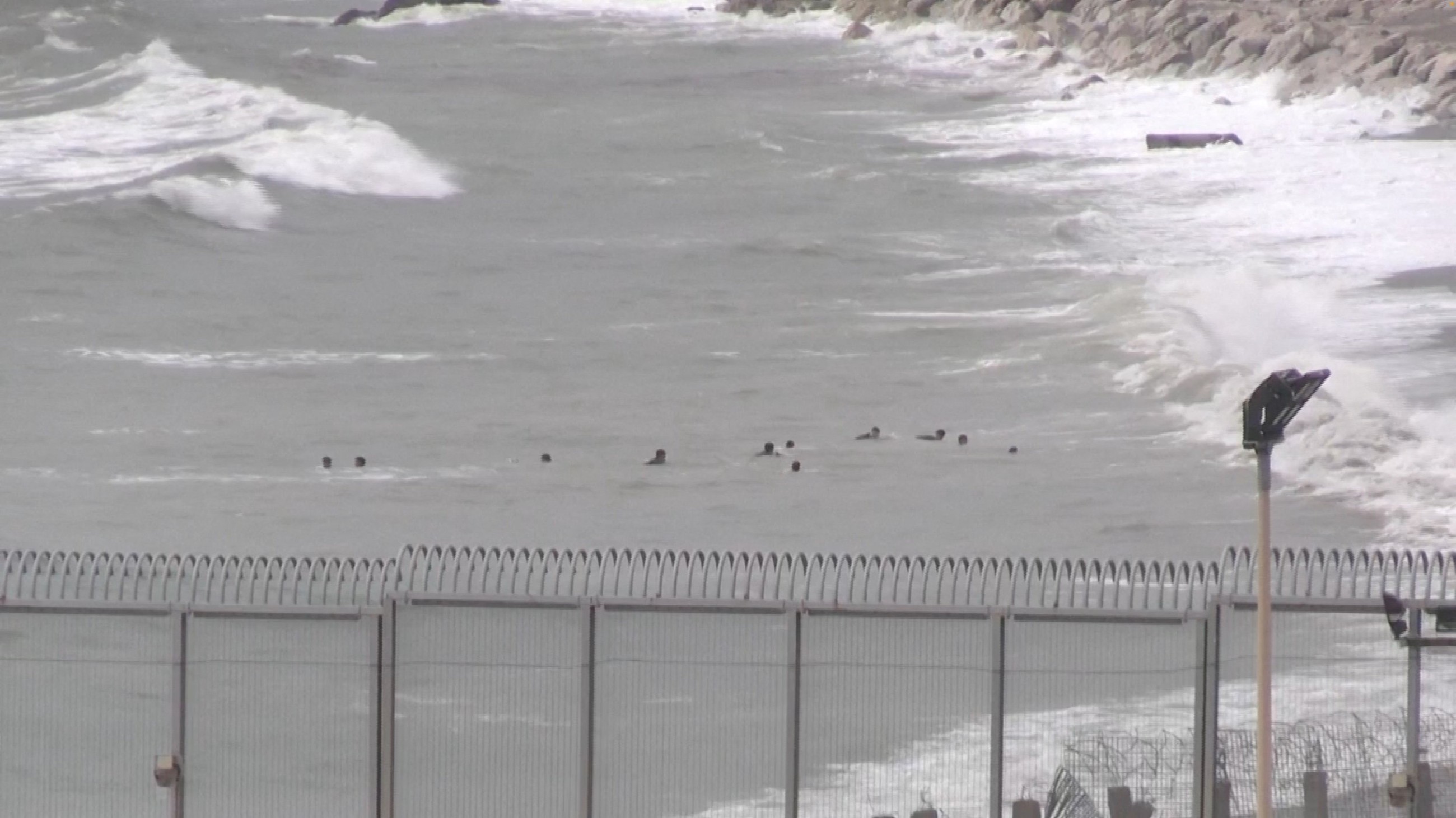 54 children swim from Morocco to Spanish enclave Ceuta
