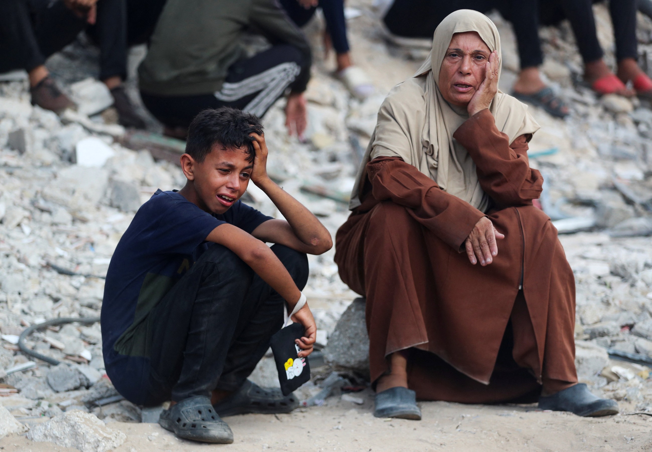 Israeli gunfire and strikes kill 25 more aid seekers in Gaza