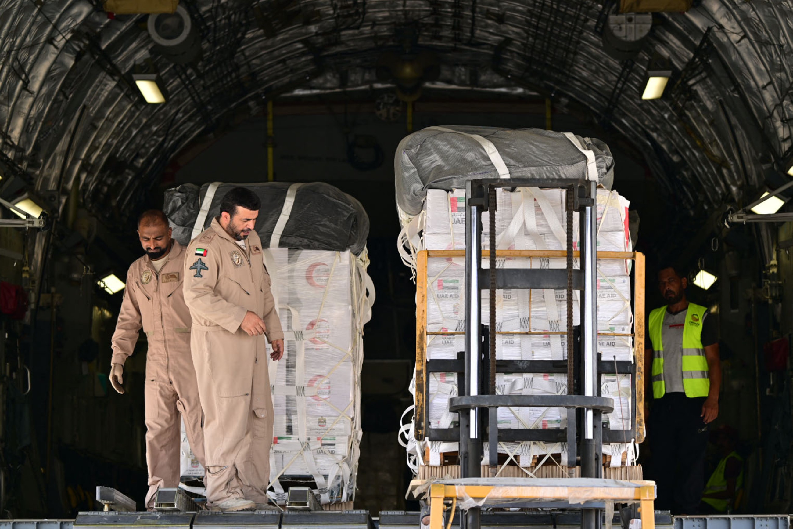 UAE to resume Gaza aid airdrops immediately, says Sheikh Abdullah