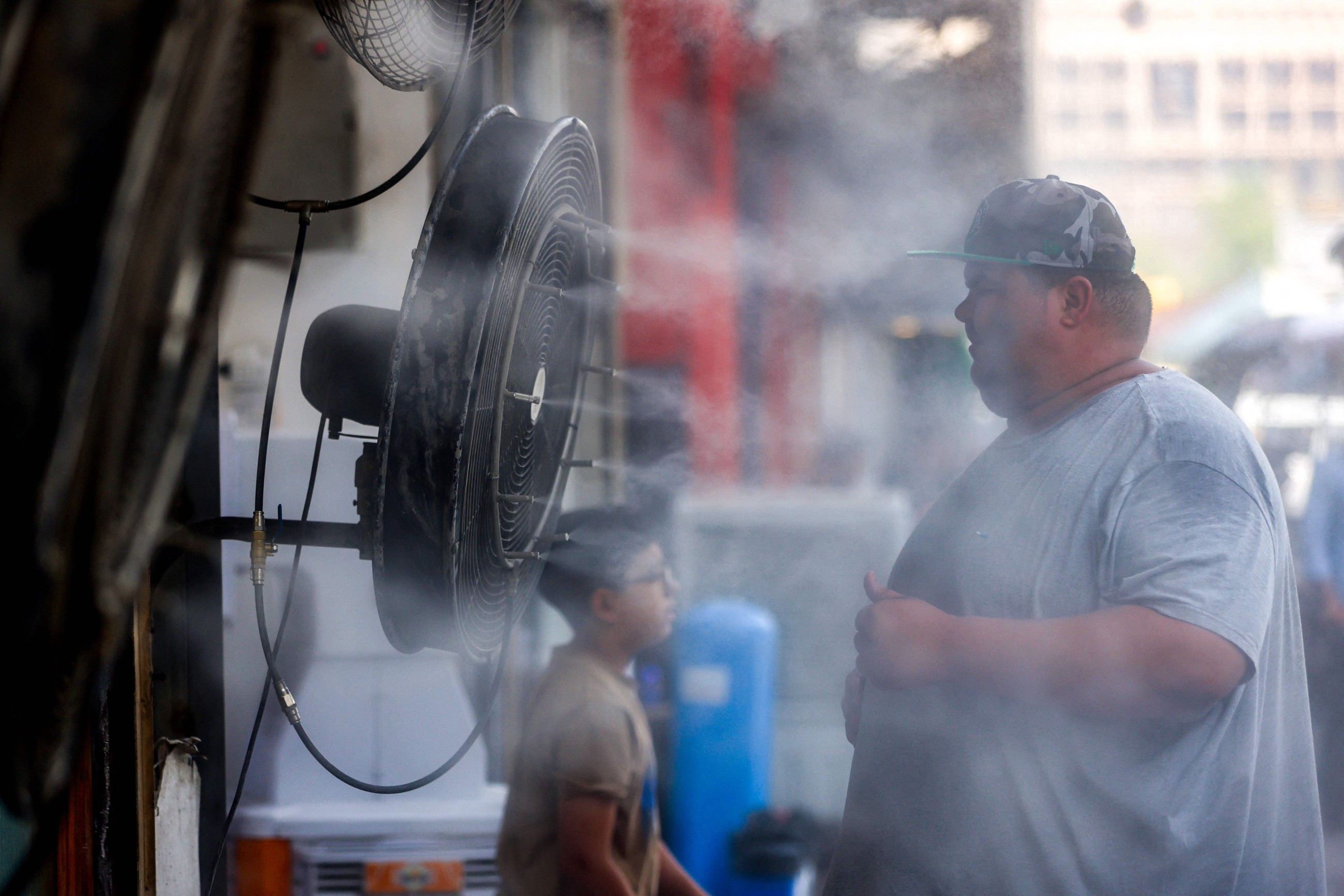 Blazing heat in Iraq as Baghdad, south top 50˚C