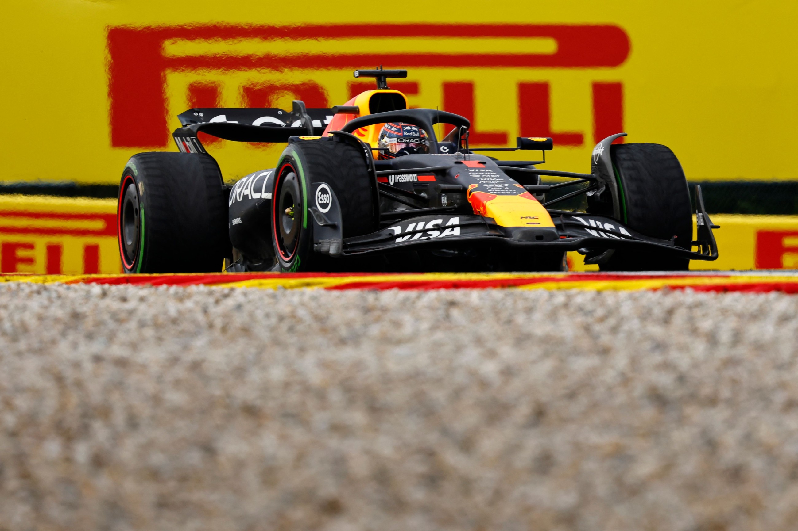 Drivers Hamilton and Verstappen unhappy with overcautious procrastination