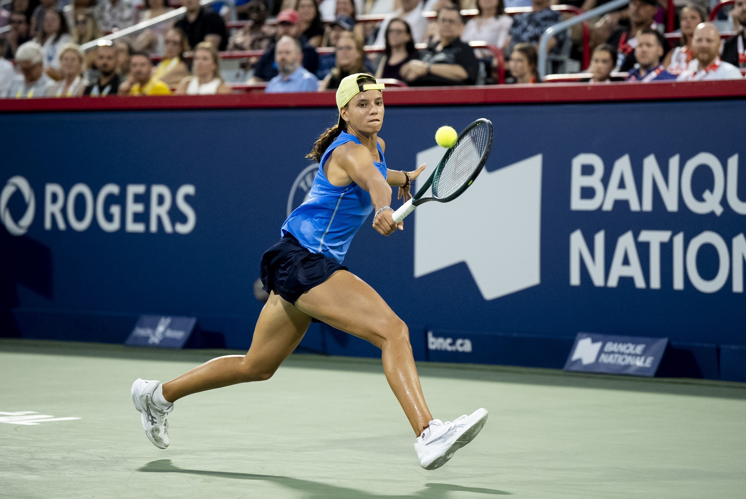 Bouchard extends career with first-round win at Canadian Open