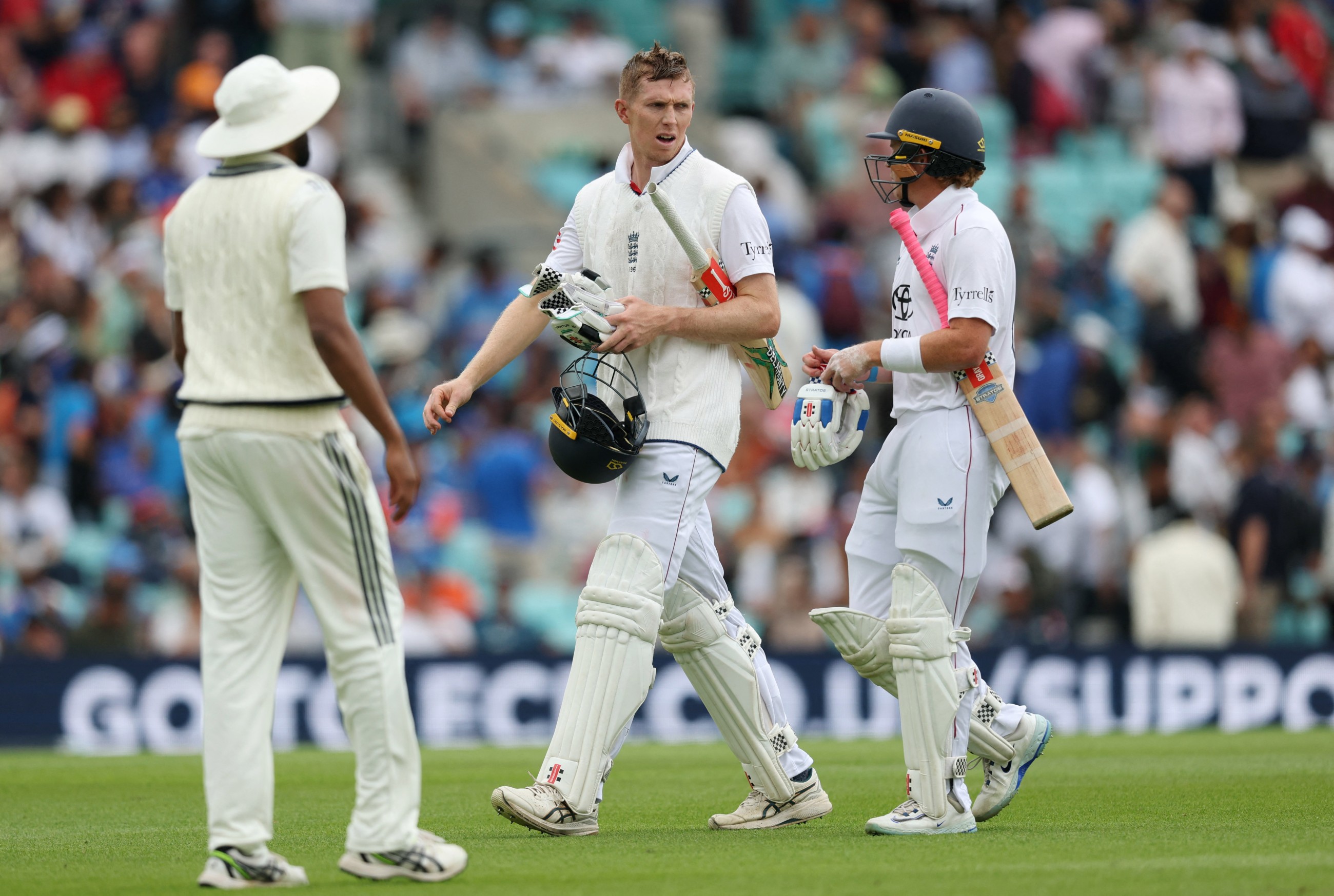 England openers off to a flier after India collapse again