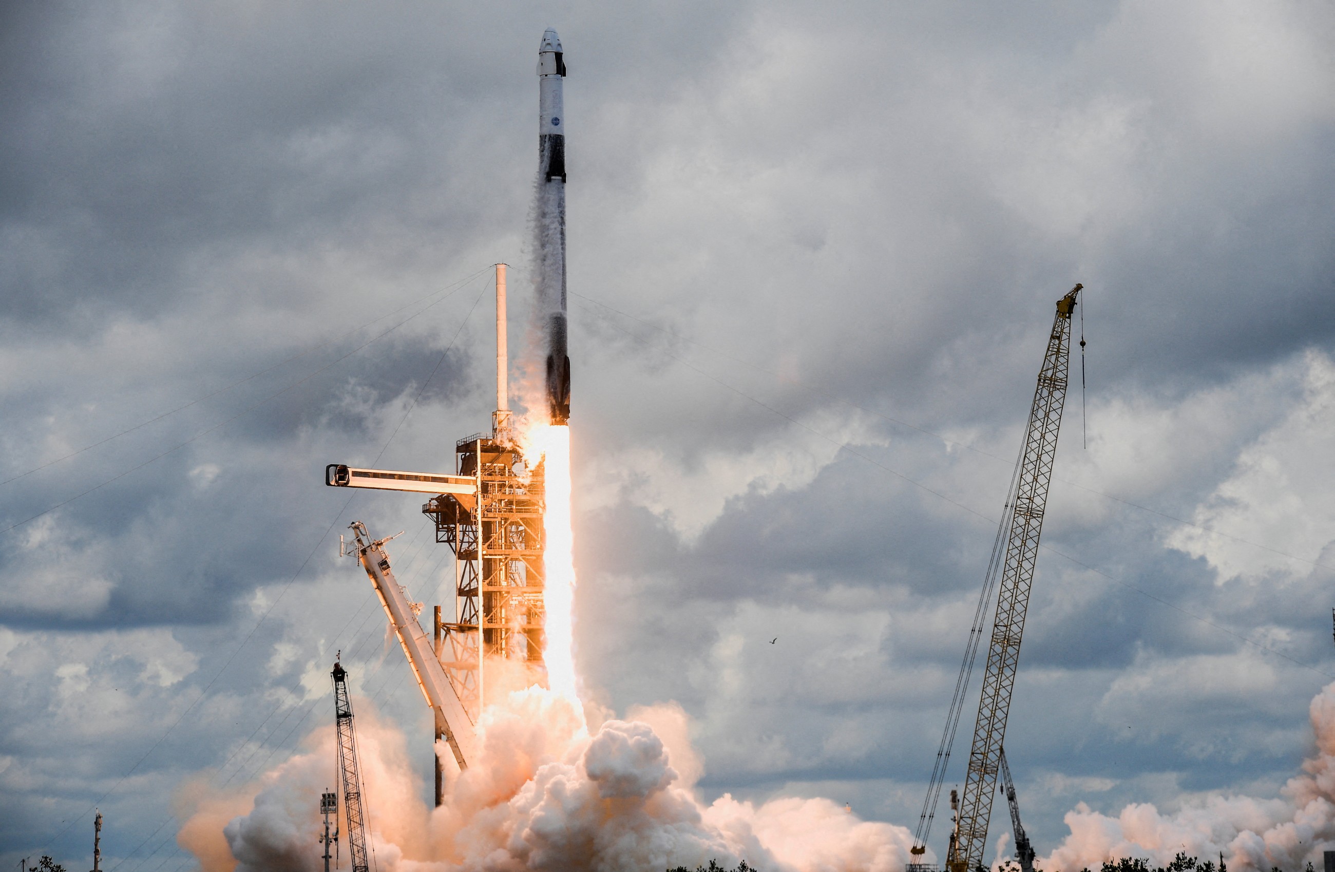 SpaceX delivers four astronauts to the ISS just 15 hours after launch