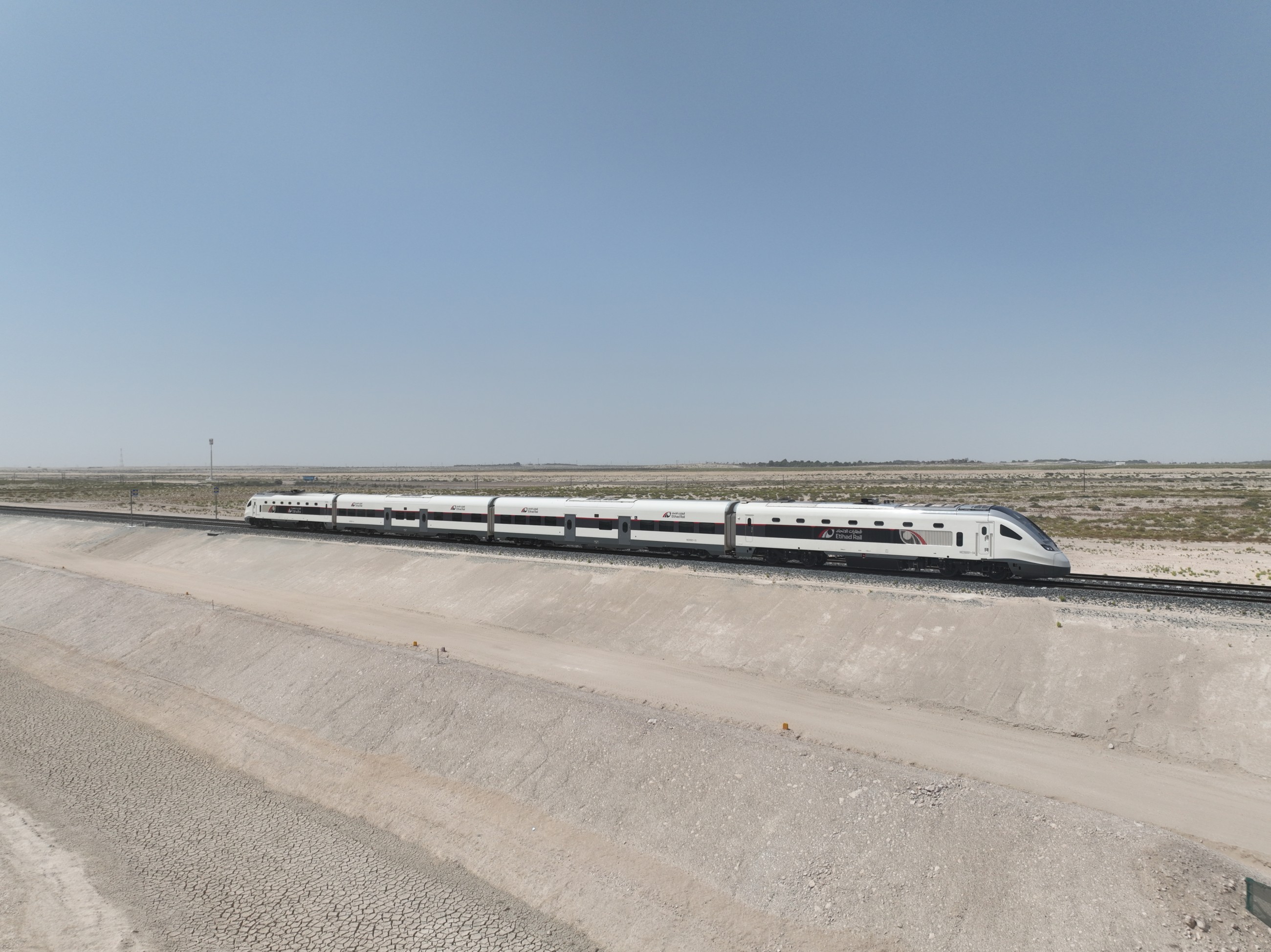 VIDEO: Sheikh Mohammed boards Etihad Rail for journey between Dubai, Fujairah