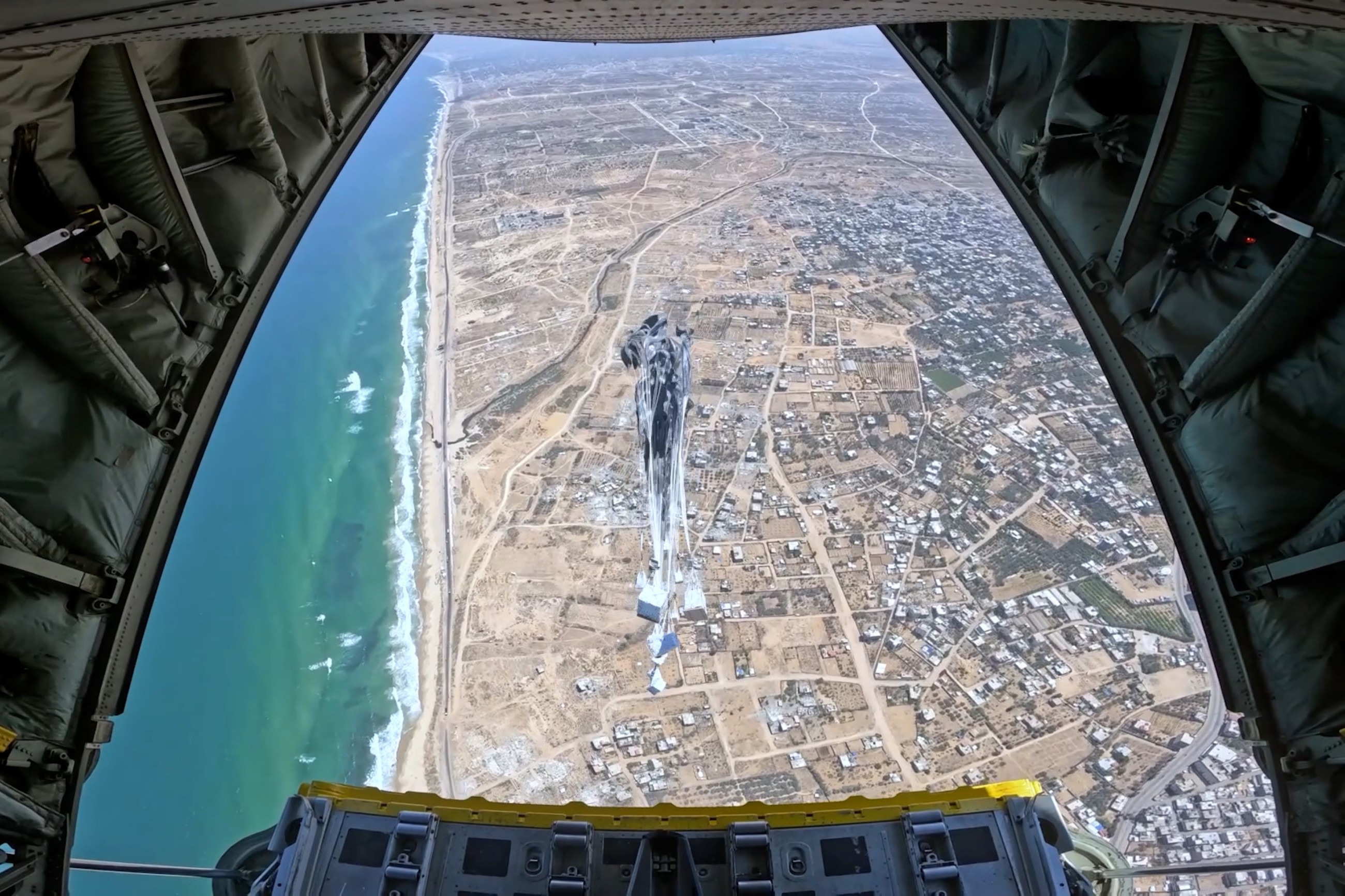 UAE conducts 60th airdrop of aid, delivers 22 medical trucks into Gaza