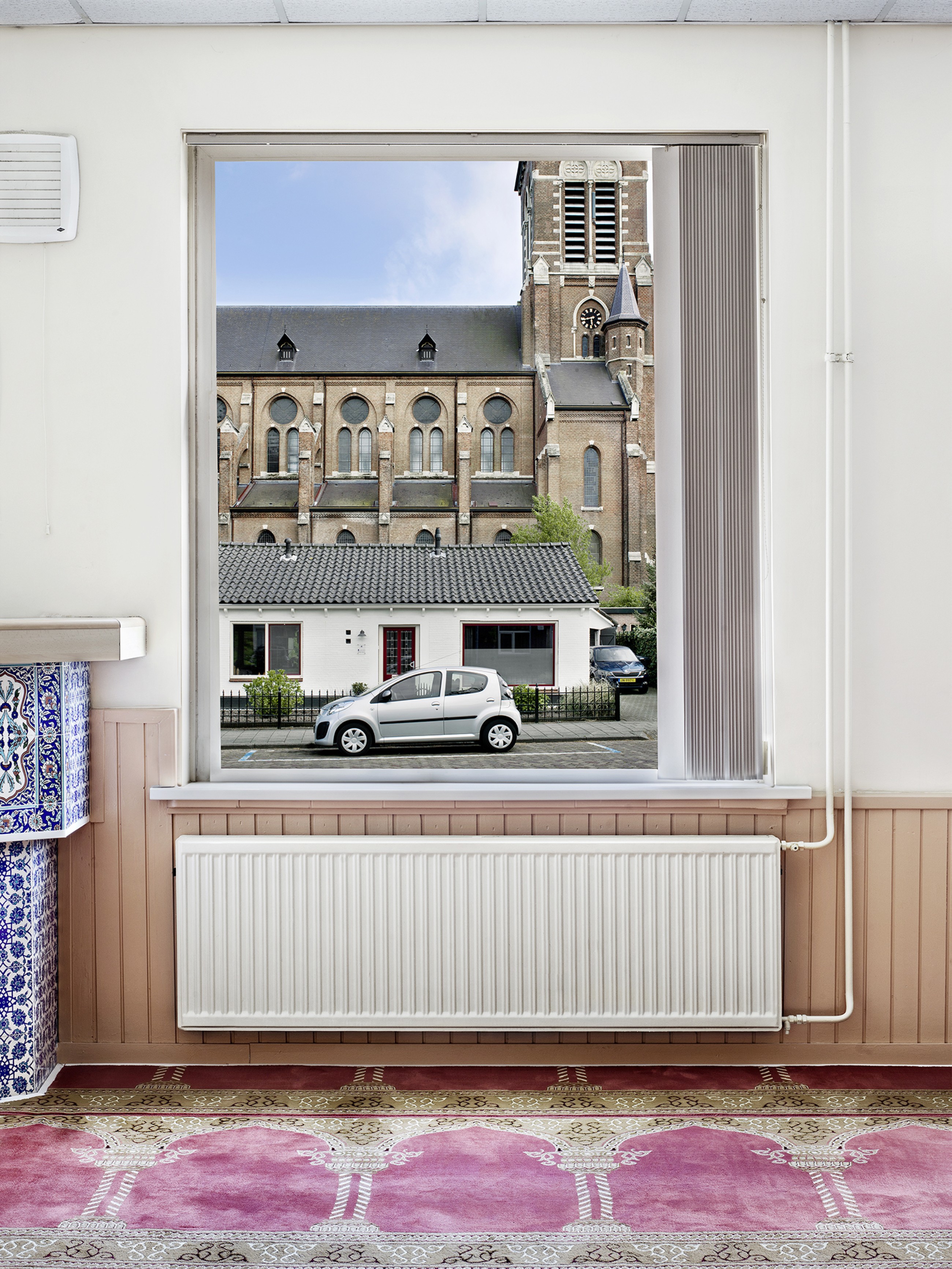Western views, Eastern eyes: Lensman Marwan Bassiouni soon at Lawrie Shabibi