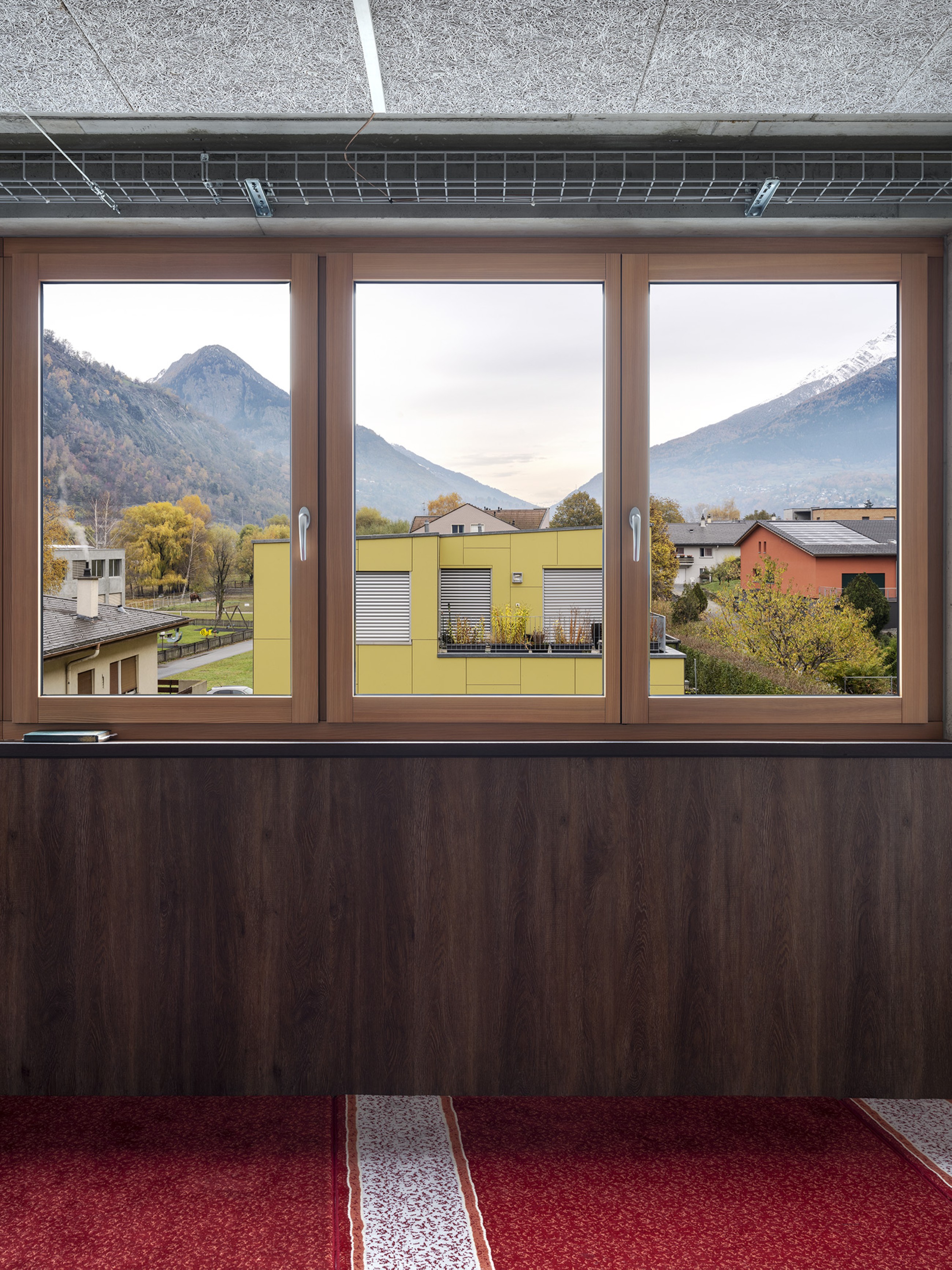 Western views, Eastern eyes: Lensman Marwan Bassiouni soon at Lawrie Shabibi