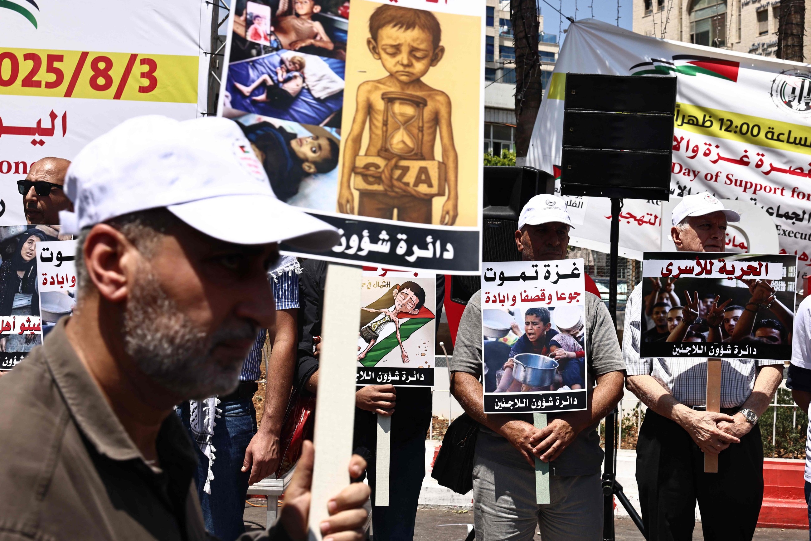 300 terribly sick Gaza children to be evacuated to UK for treatment