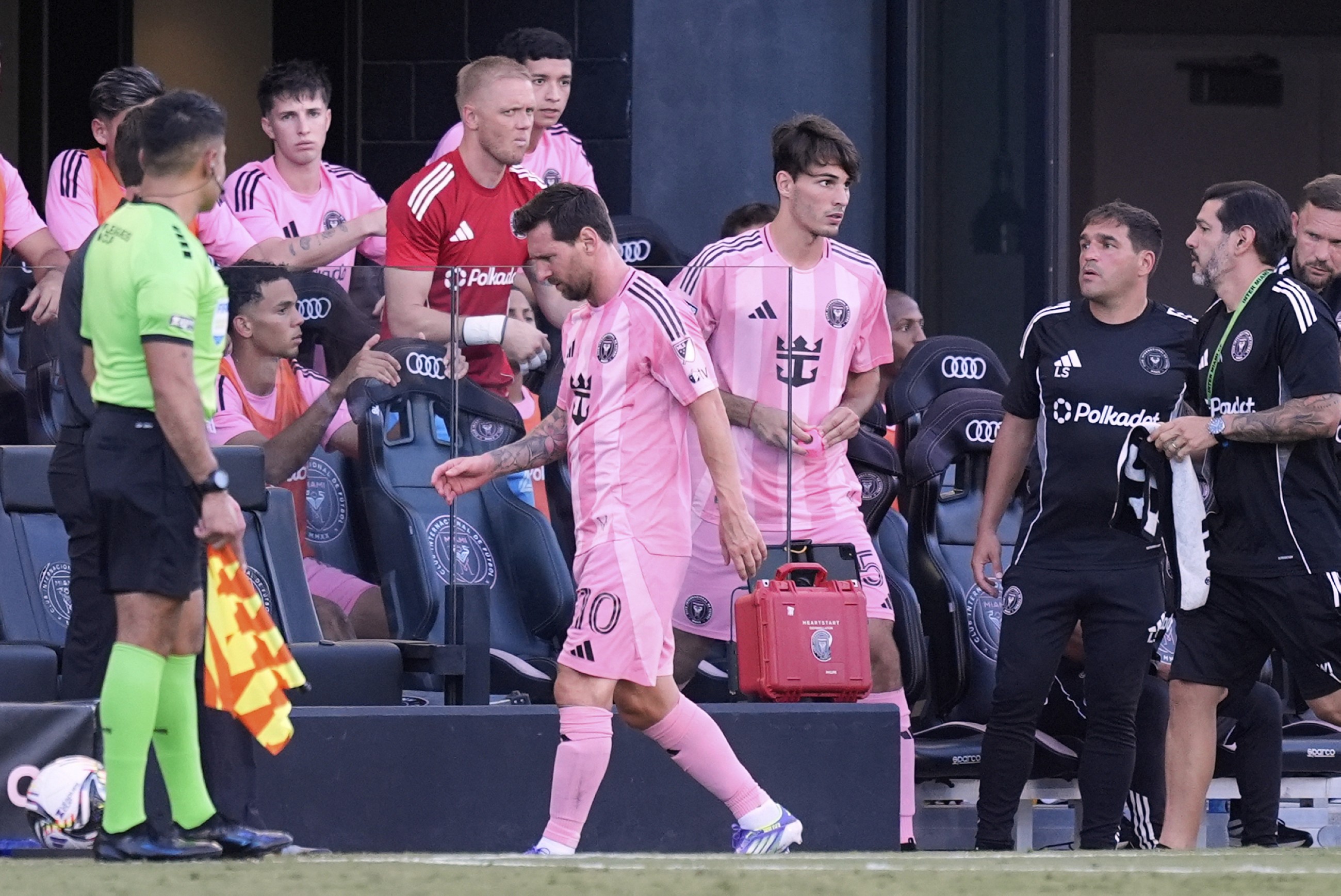 Messi exits early with injury in Miami’s Leagues Cup win
