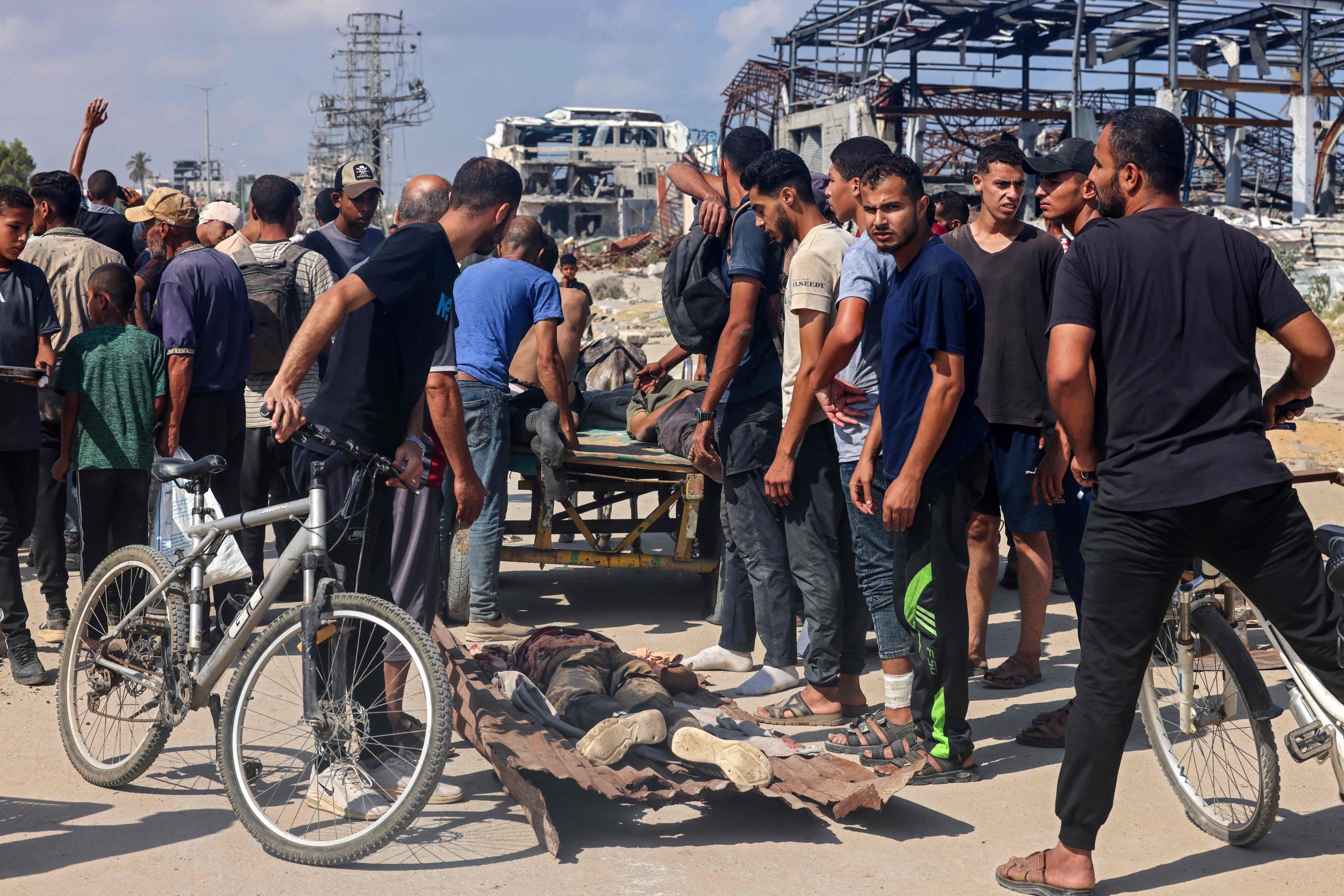 41 Palestinians dead in Israeli airstrikes; Gaza famine claims five more lives