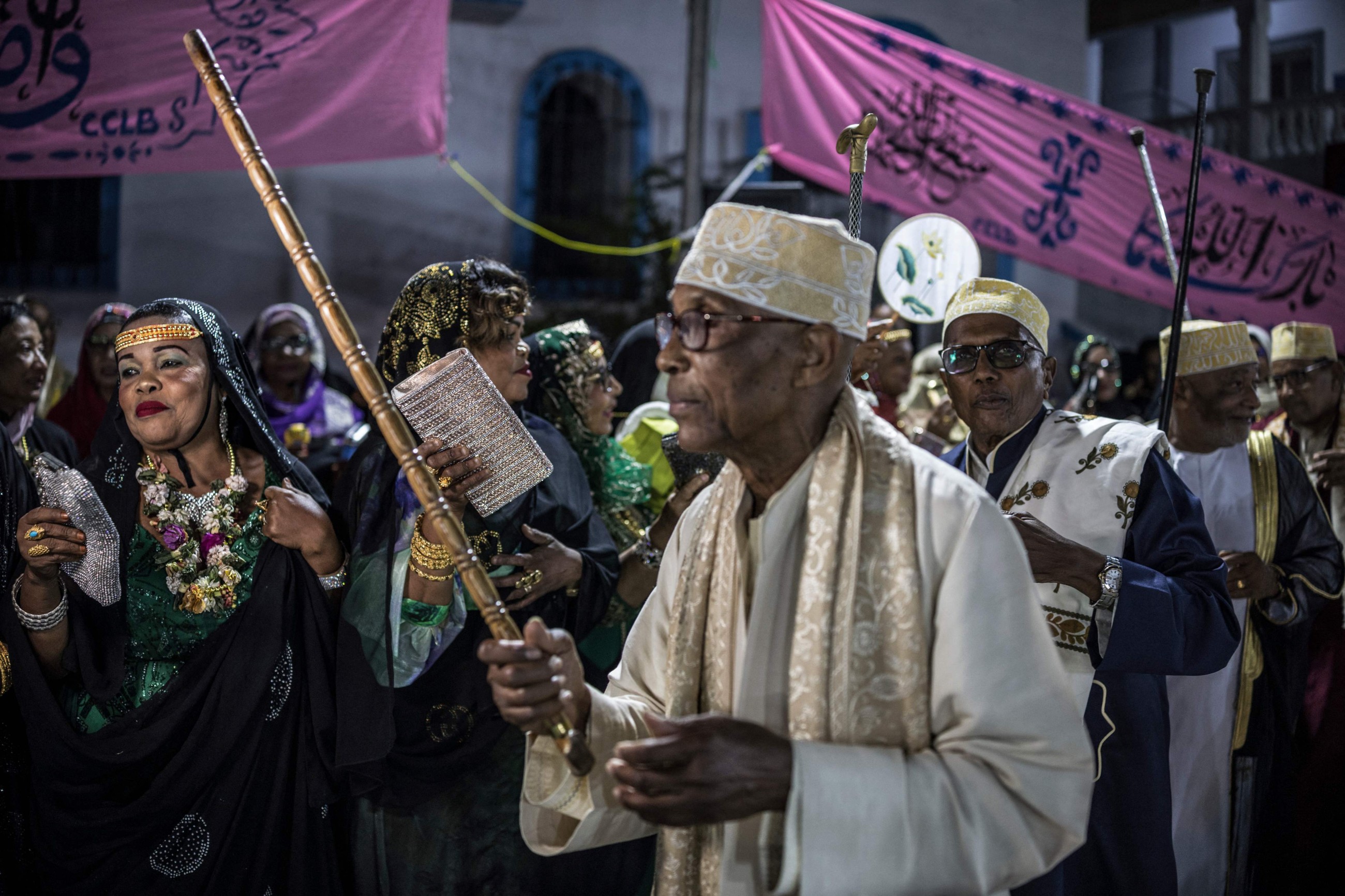 Lavish 'Grand Mariage' weddings celebrate Comoros tradition, society