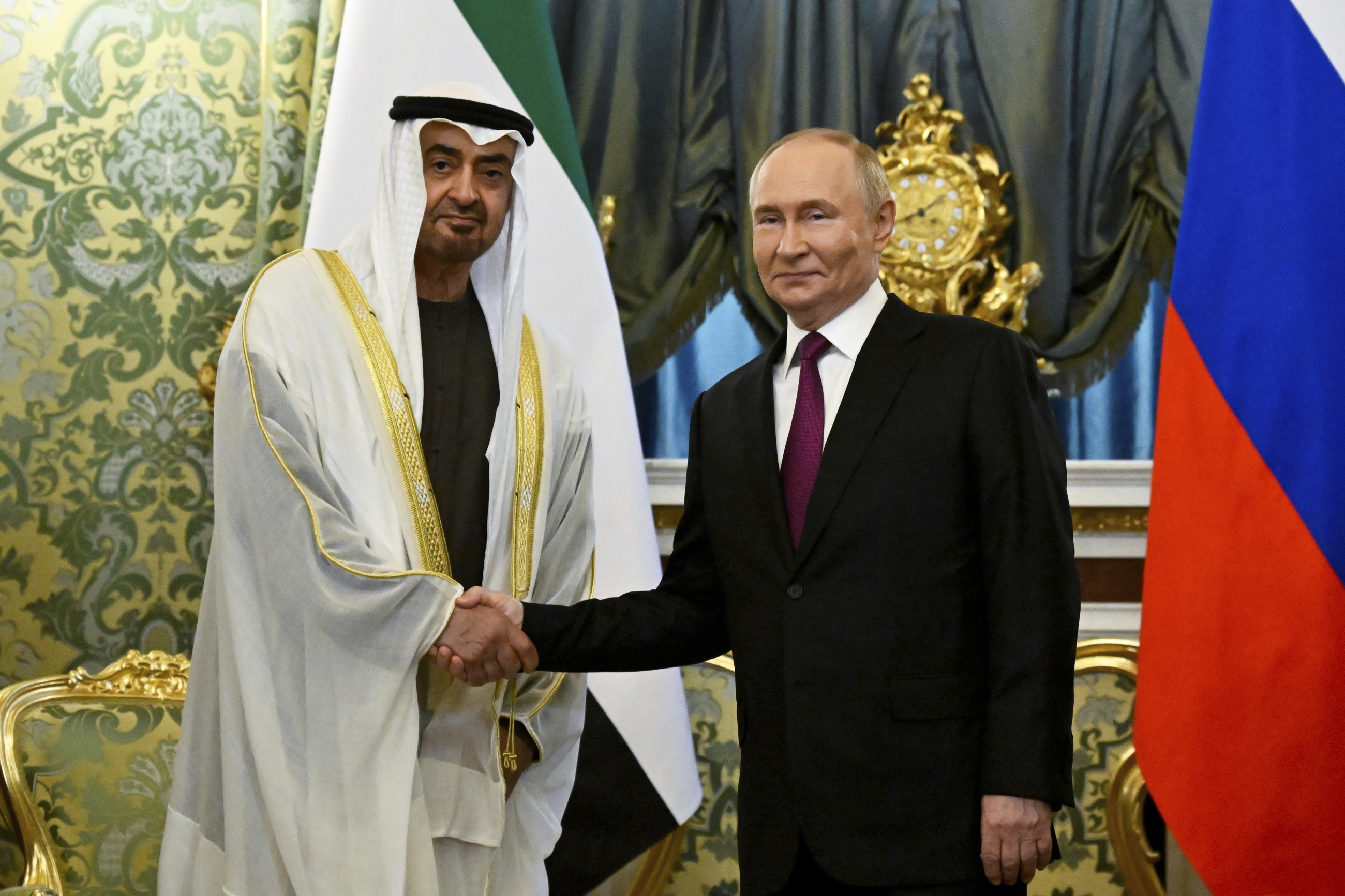 UAE President arrives in Russia on official visit