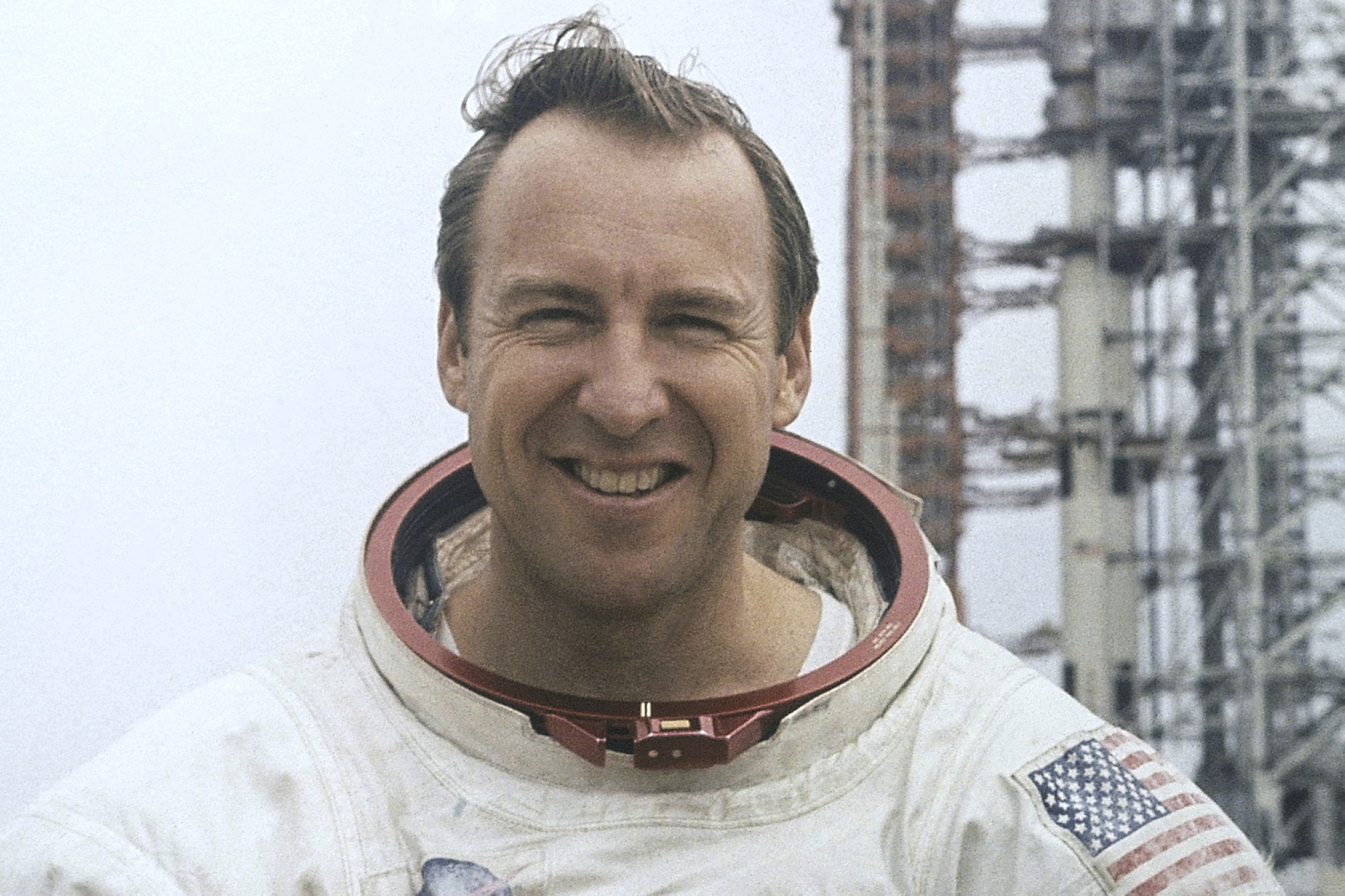 US astronaut Jim Lovell, commander of Apollo 13, dead at 97