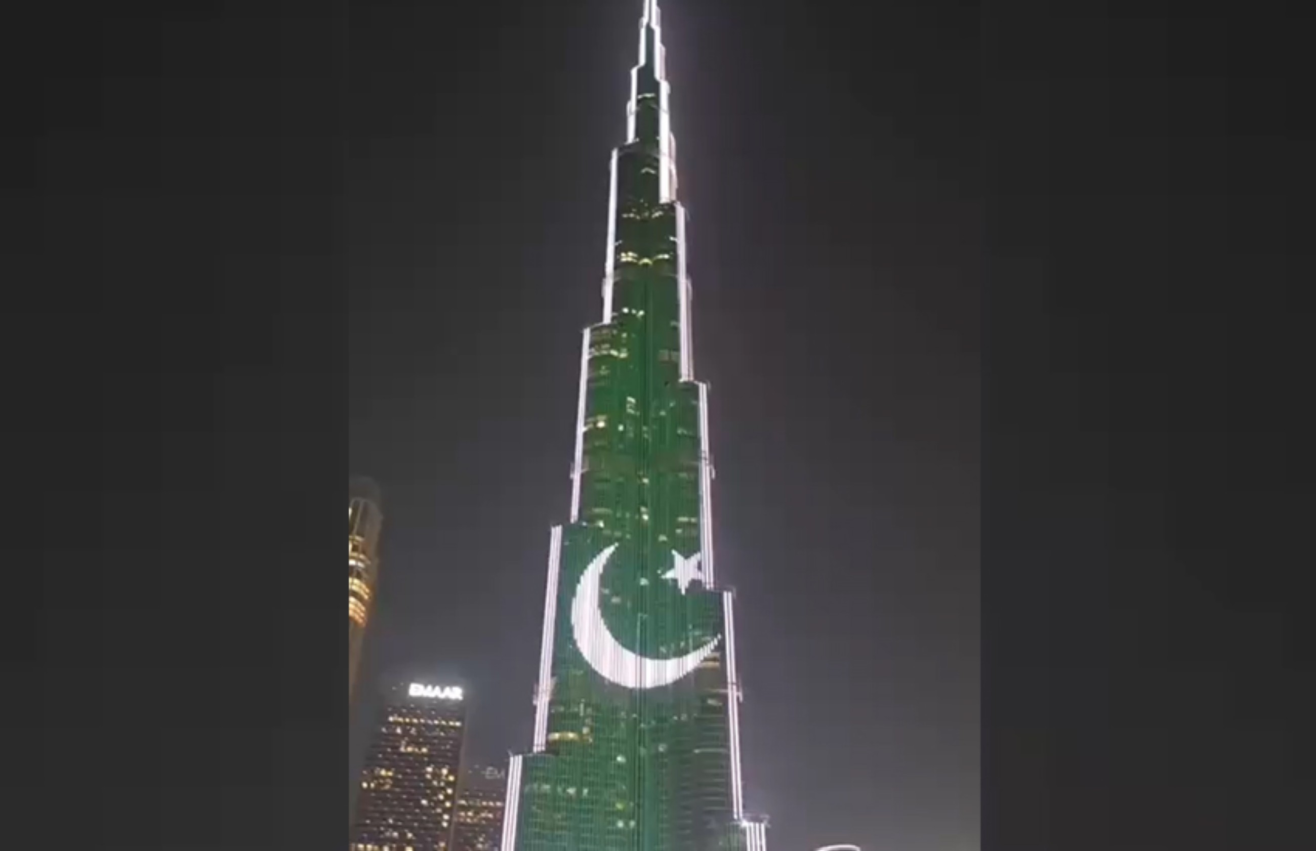 VIDEO: Burj Khalifa lights up to mark Pakistan&rsquo;s Independence