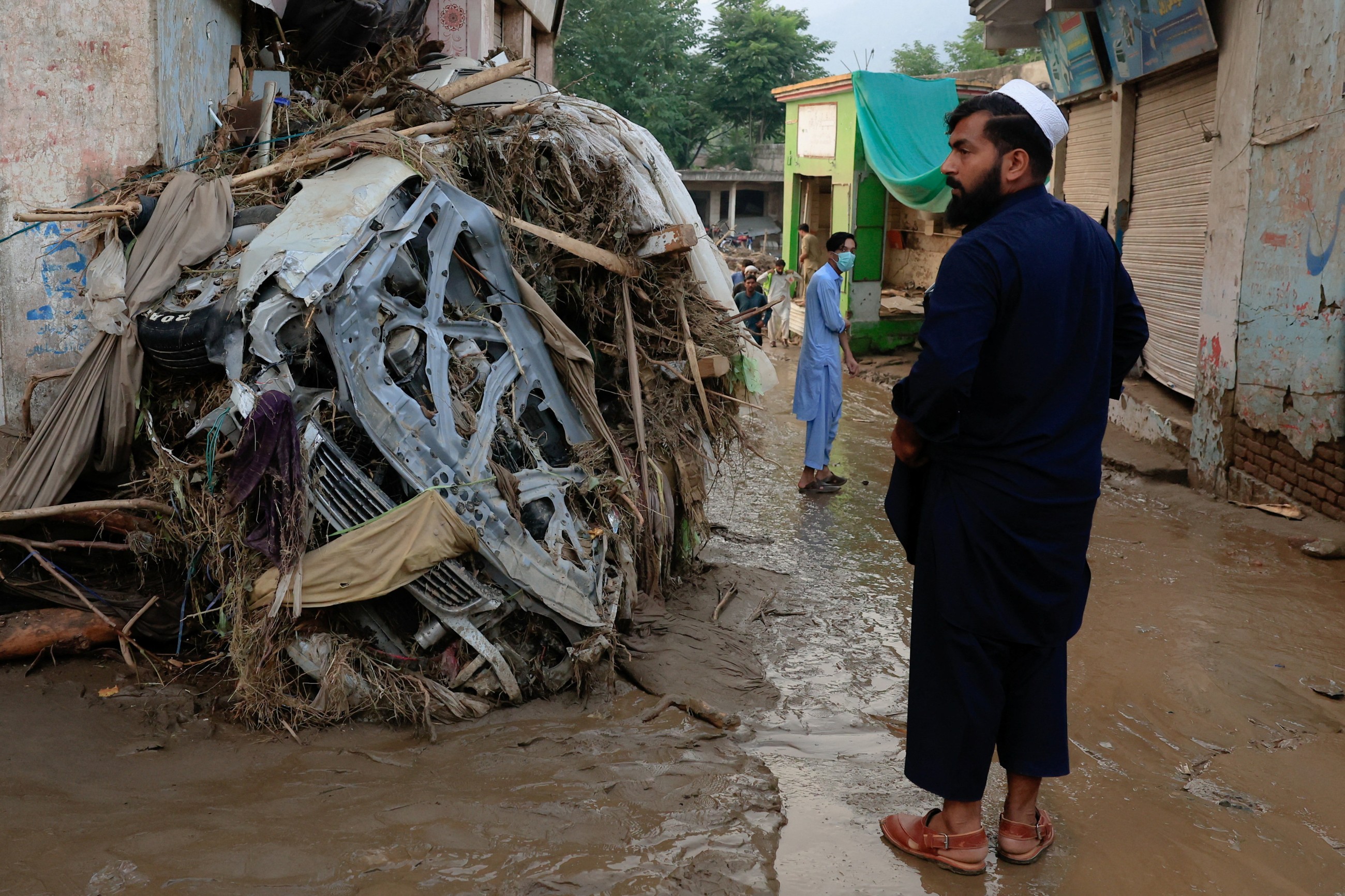 Hopes for survivors wane as landslides, flooding bury Pakistan villages