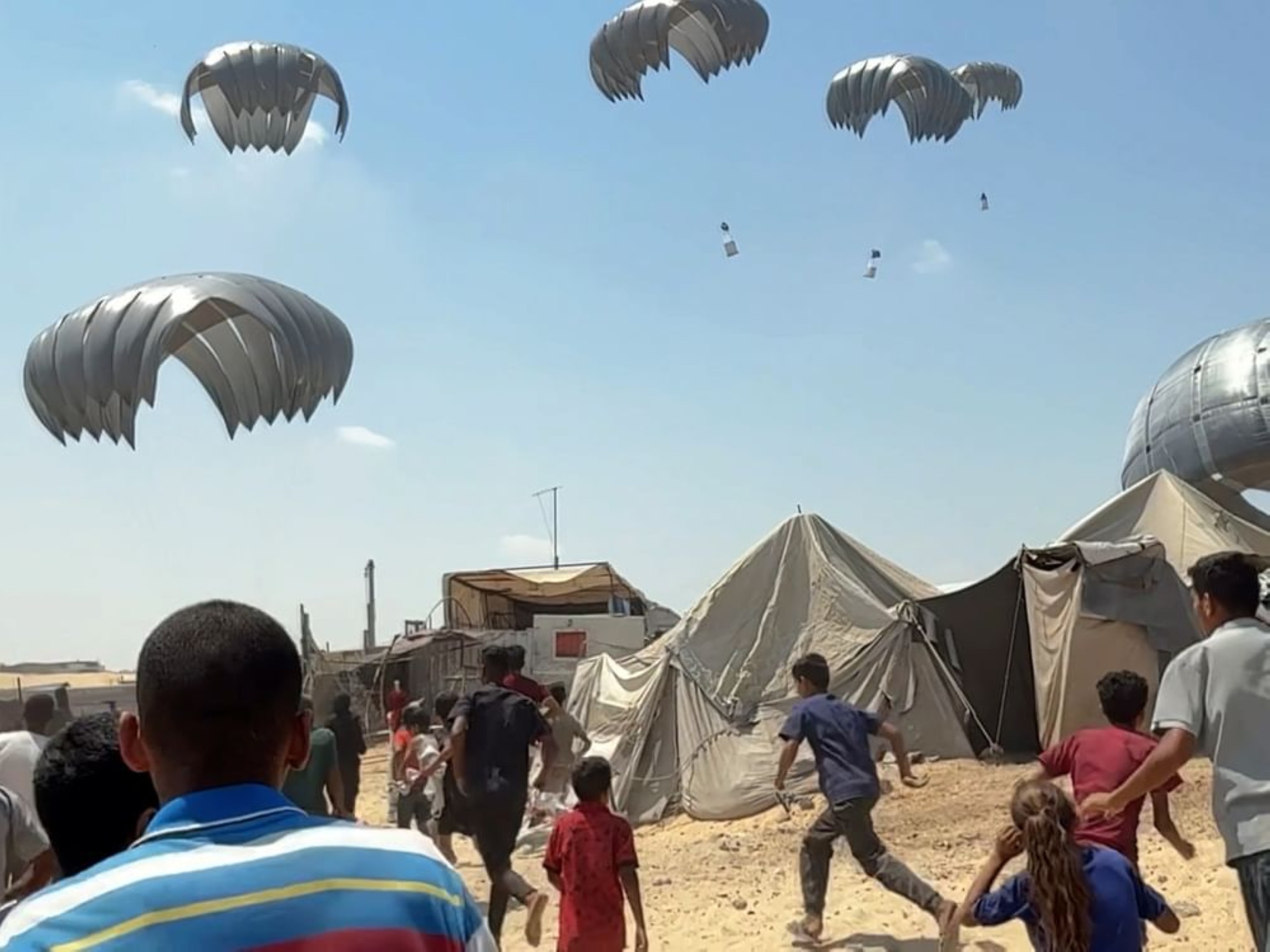 UAE conducts 74th airdrop of aid over Gaza Strip
