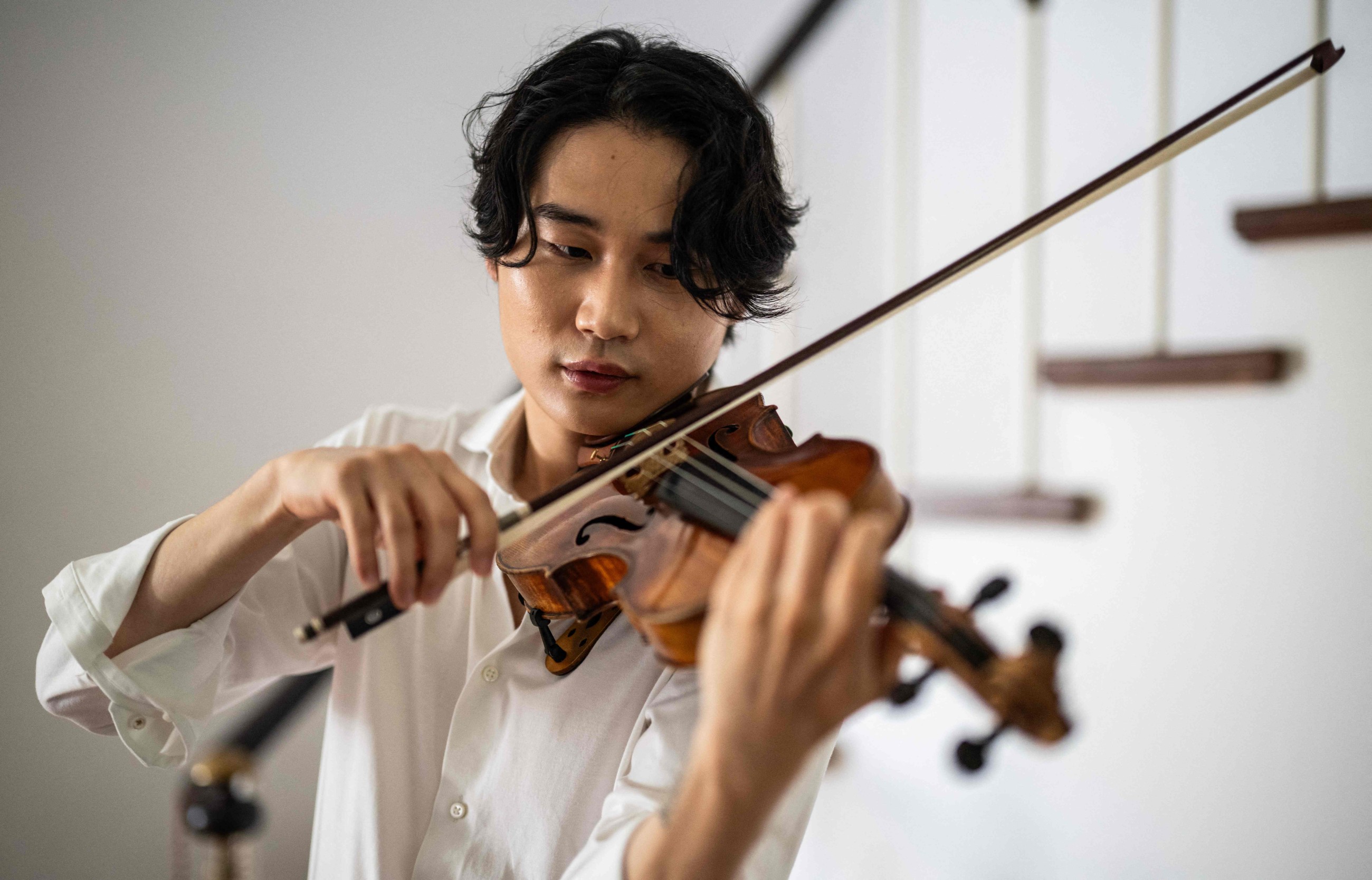 300-year-old violin to star at UK classical music festival